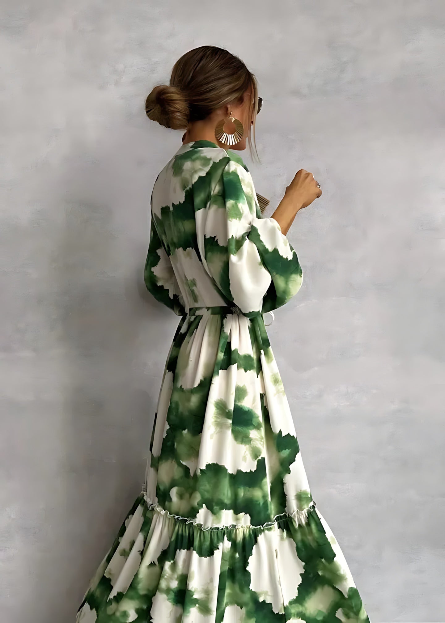 Hannah – Tie Dye Long Sleeve Tiered Maxi Dress