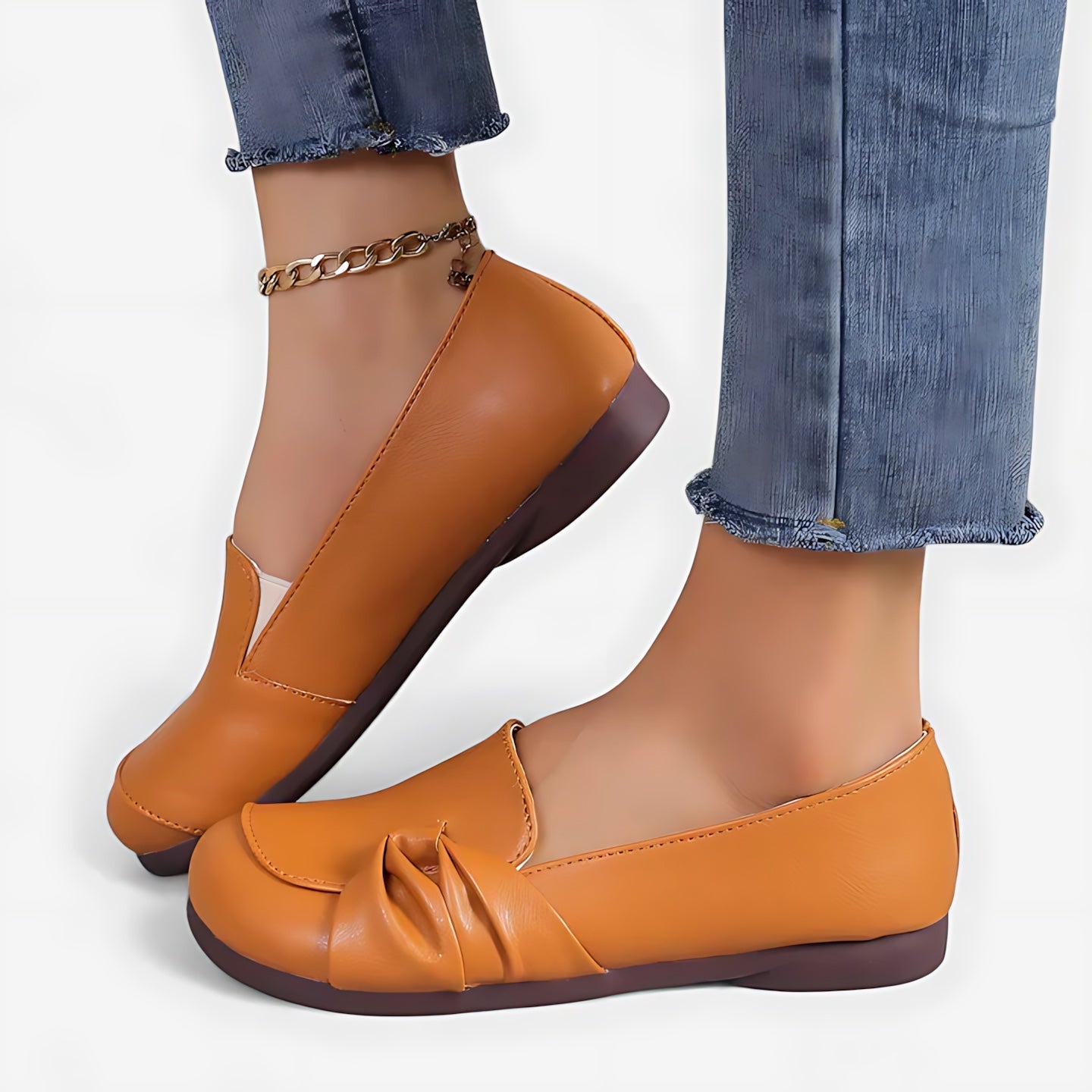Harriet – Faux Leather Knot Round Toe Flats