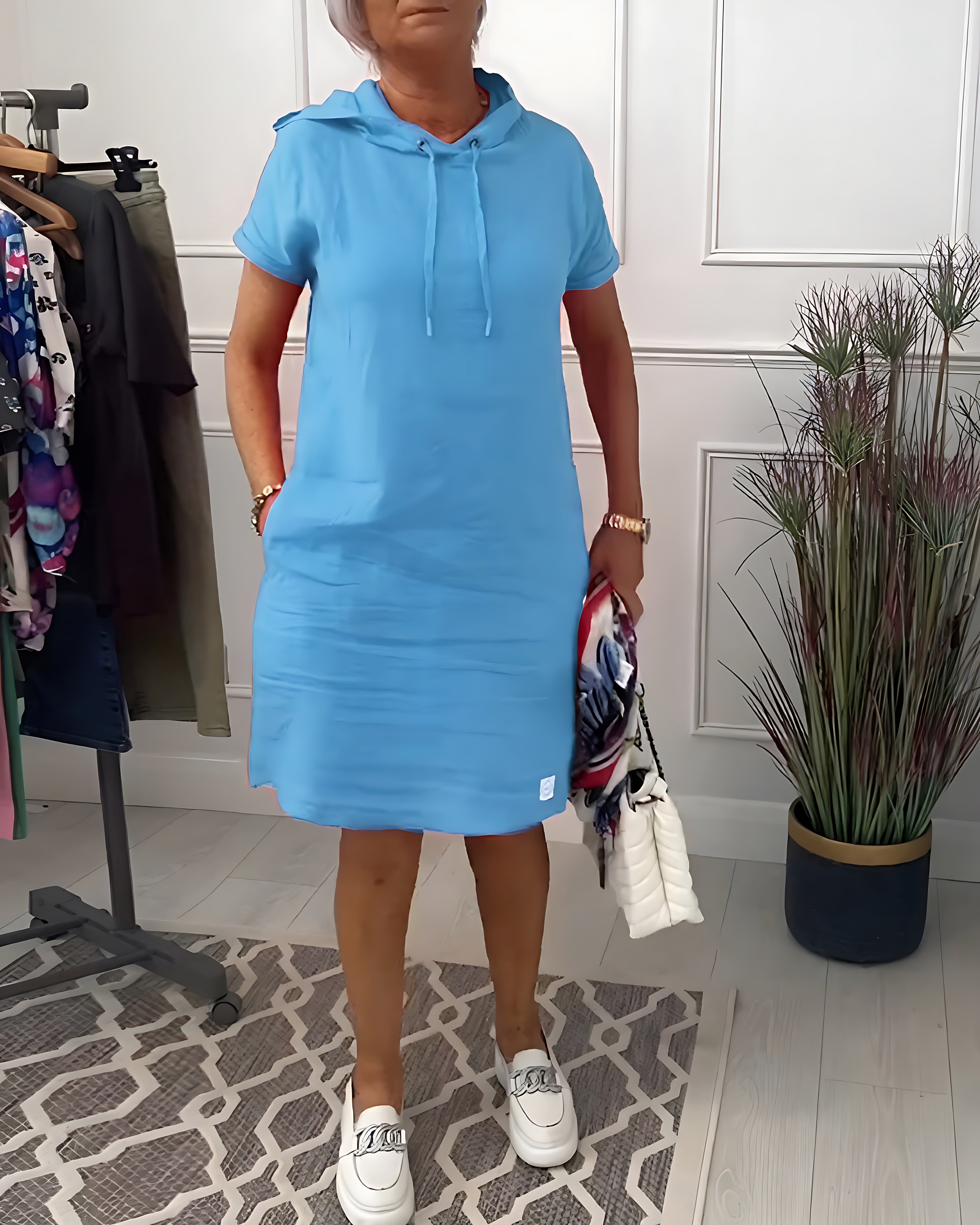 Isabelle – Ribbed Short Sleeve Hoodie Dress