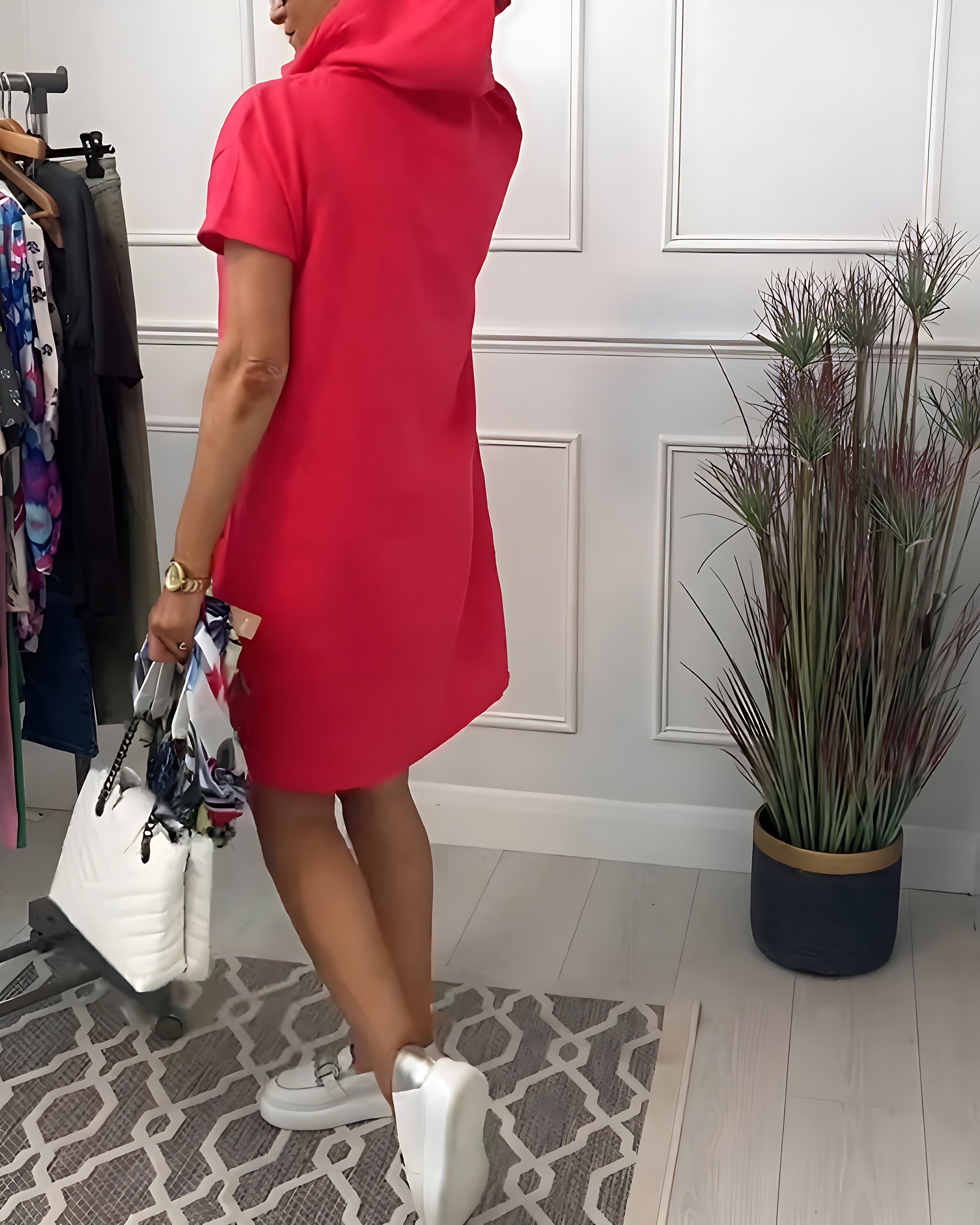 Isabelle – Ribbed Short Sleeve Hoodie Dress