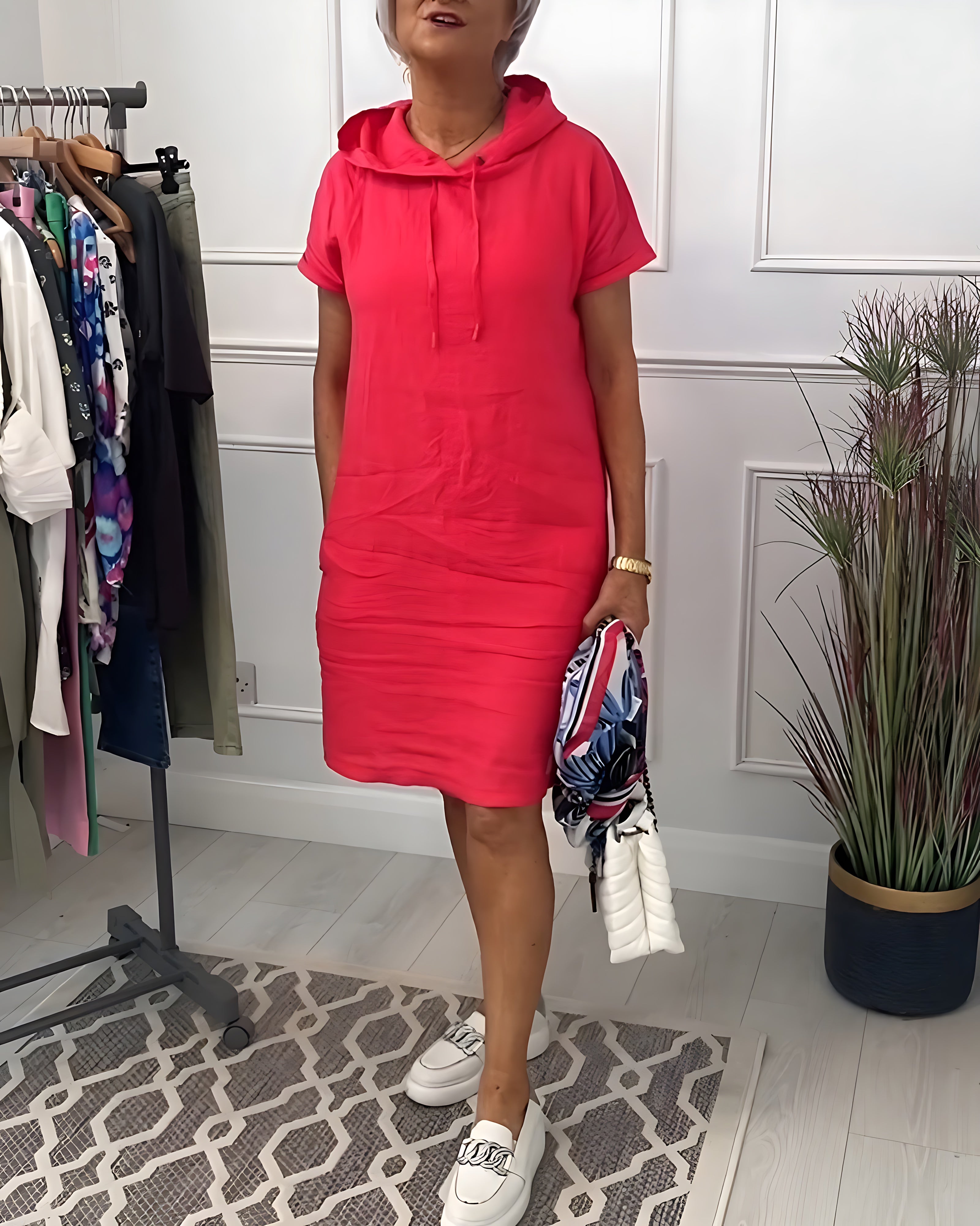 Isabelle – Ribbed Short Sleeve Hoodie Dress