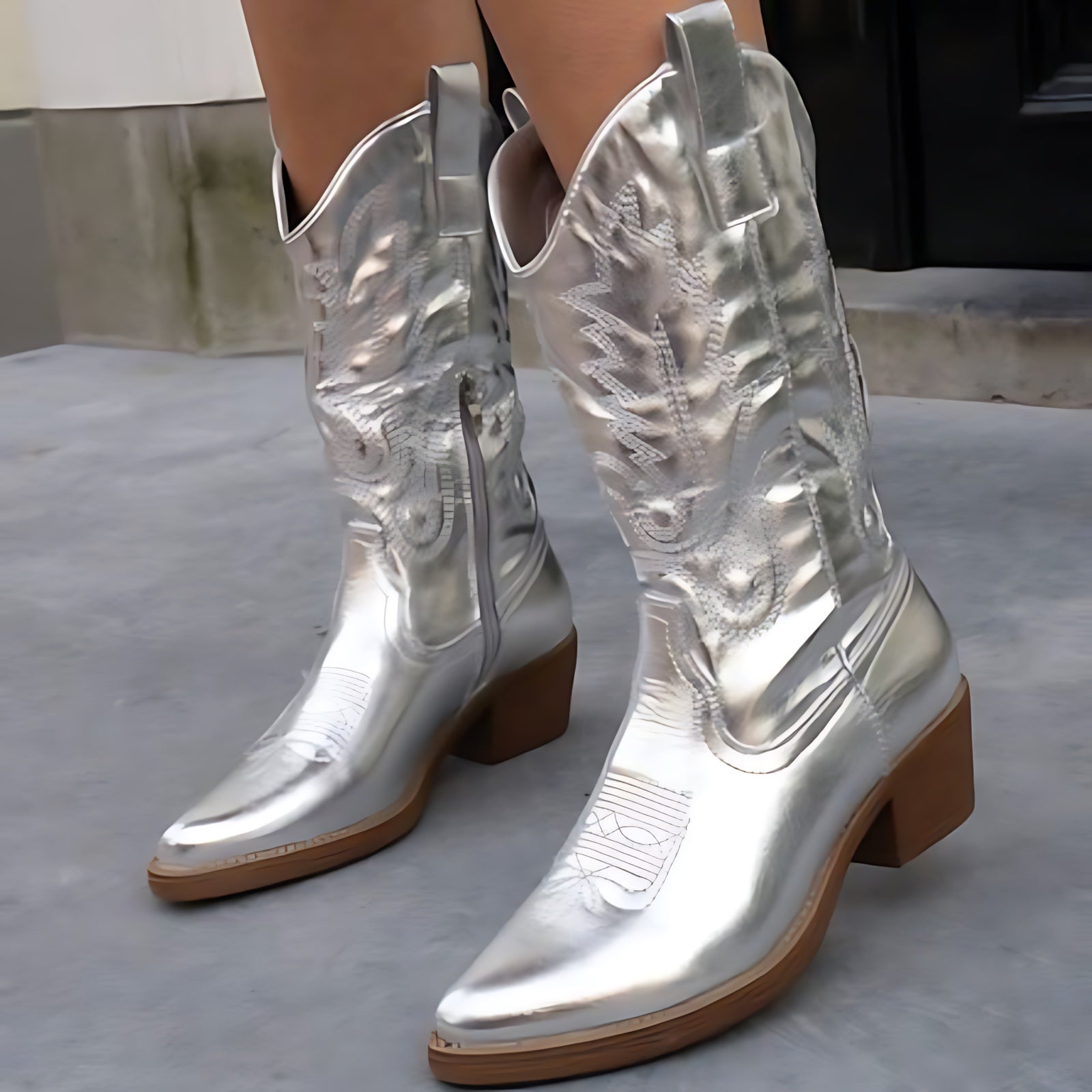 Jasmine – Metallic Embroidered Western Ankle Boots