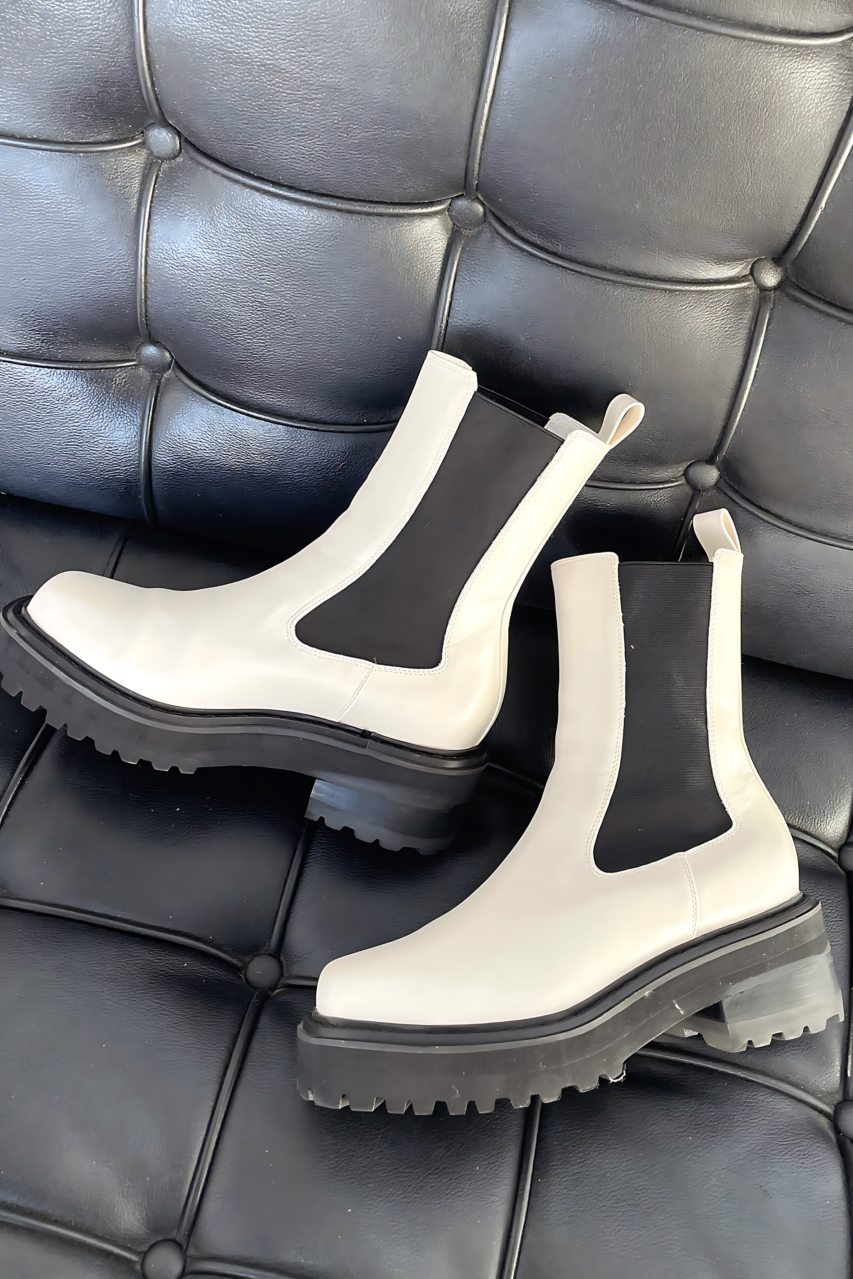 Kennedy – Two Tone Platform Chelsea Boots