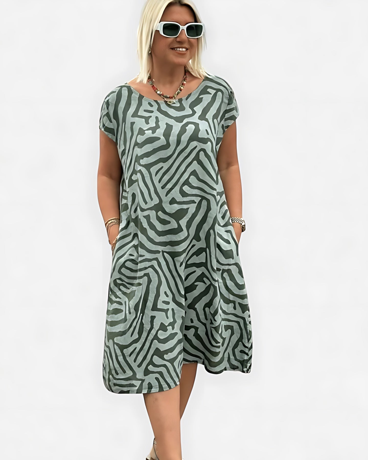 Layla – Geometric Print Cap Sleeve Midi Dress
