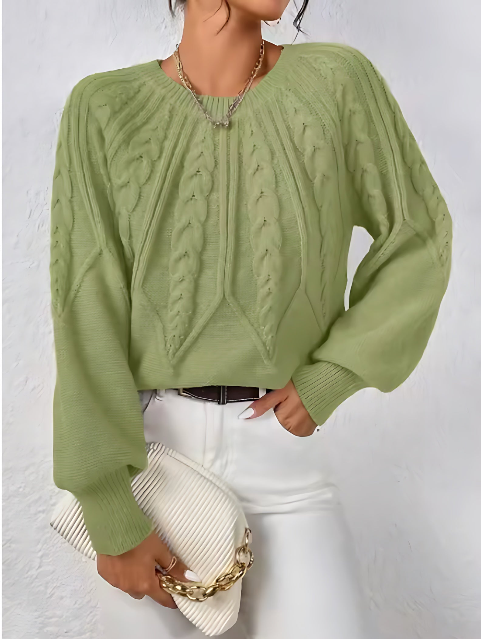 Lia – Cable Knit Crew Neck Sweater