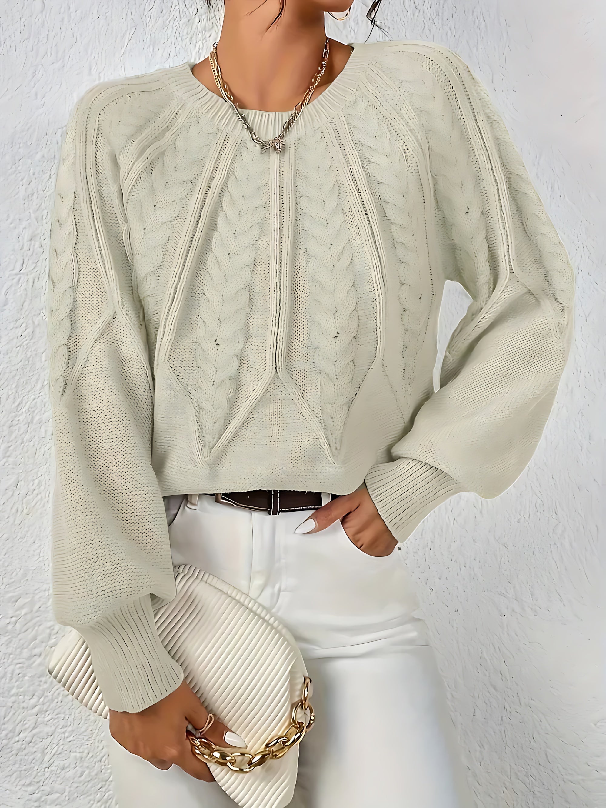 Lia – Cable Knit Crew Neck Sweater