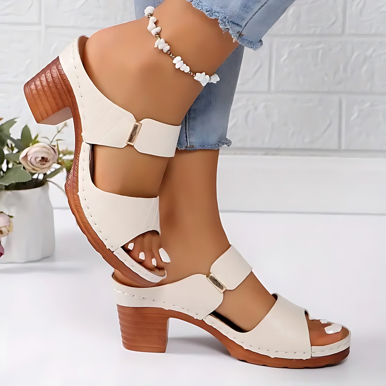 Lola – Metallic Ankle Strap Block Heel Sandals