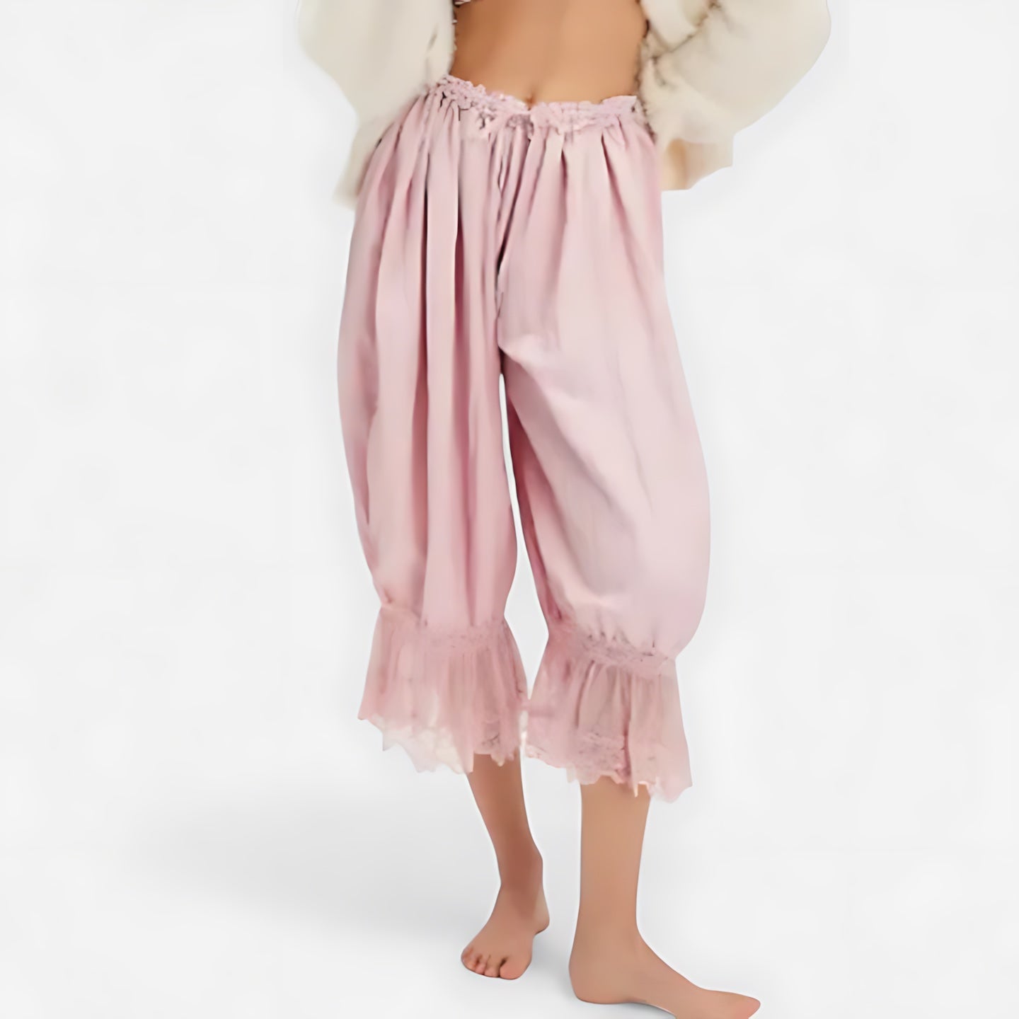 Margot – Lace Ruffle Hem Cropped Pants