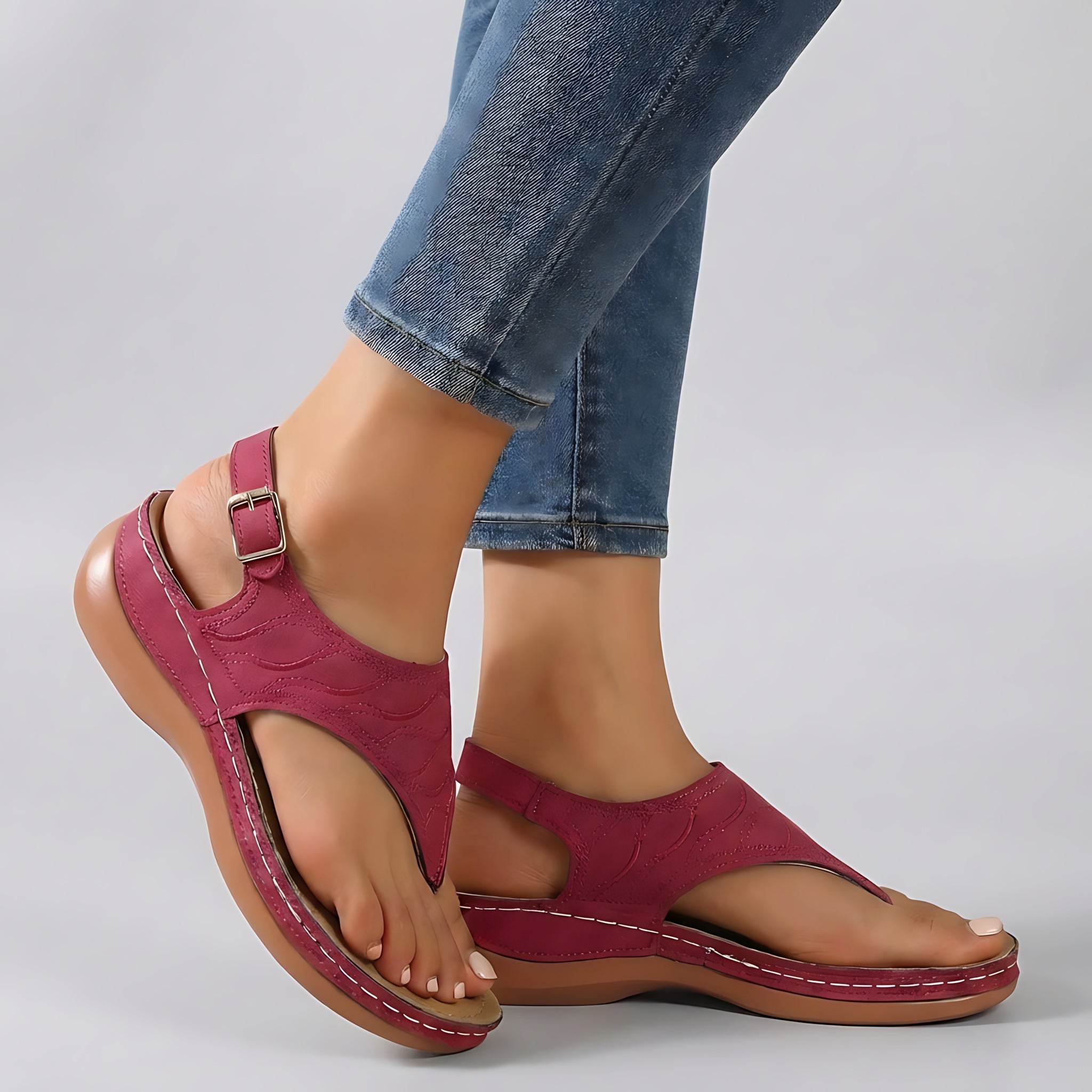 Marlowe – Toe Post Cutout Low Wedge Sandals