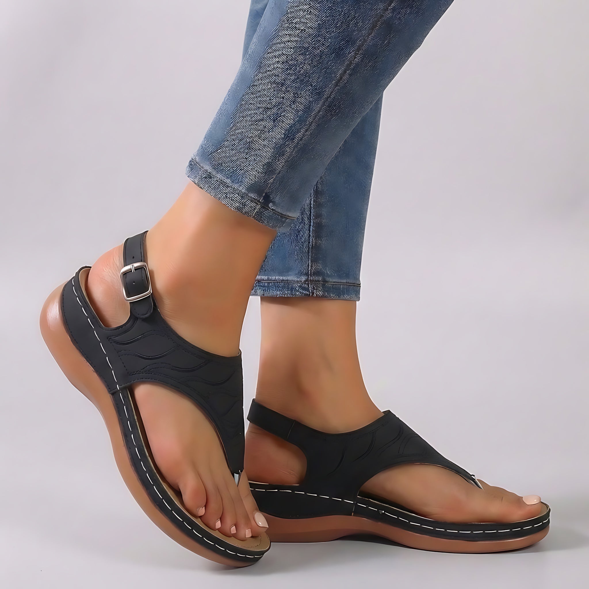 Marlowe – Toe Post Cutout Low Wedge Sandals