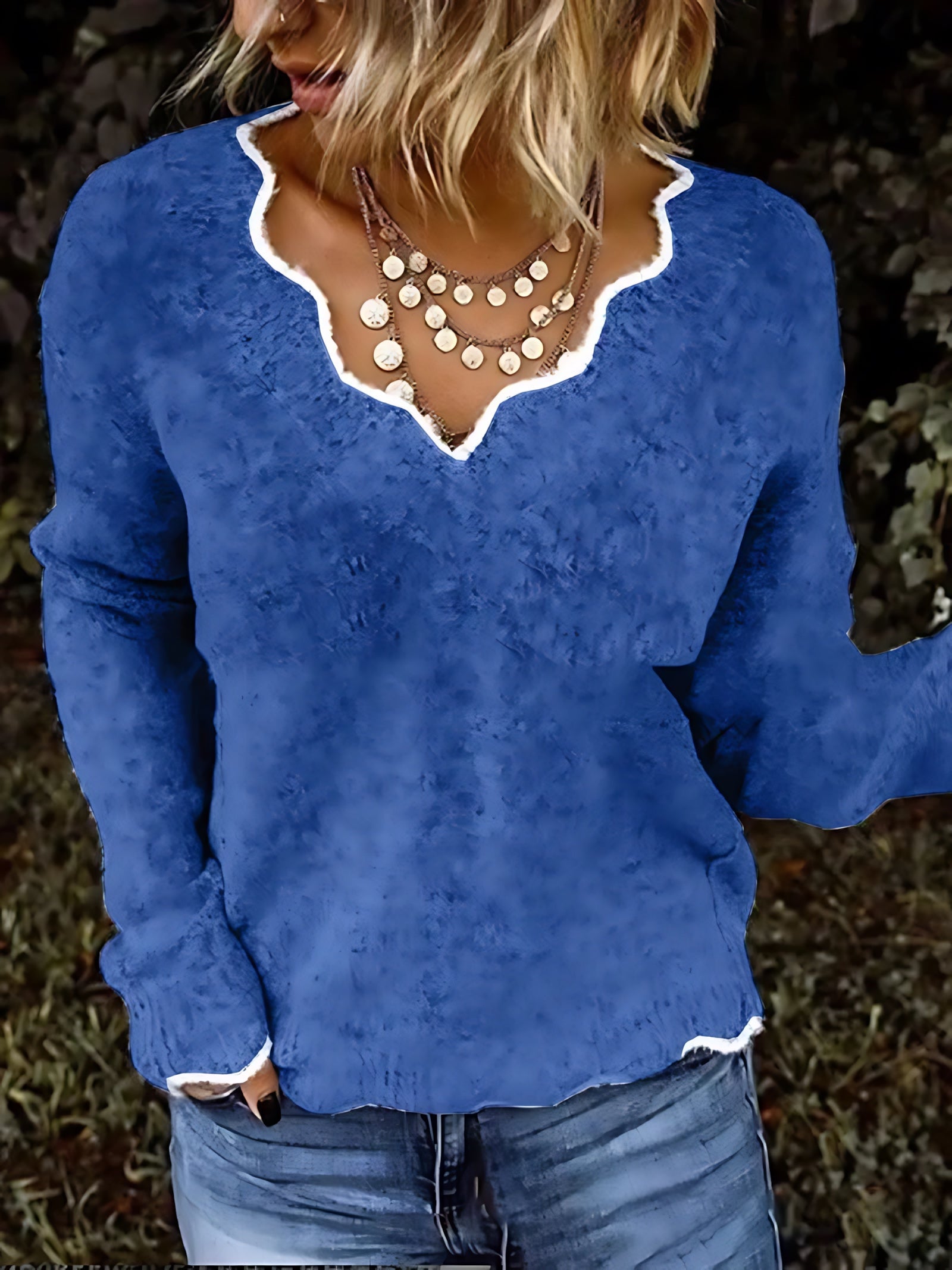 Mary – Lace Trim V Neck Knit Sweater