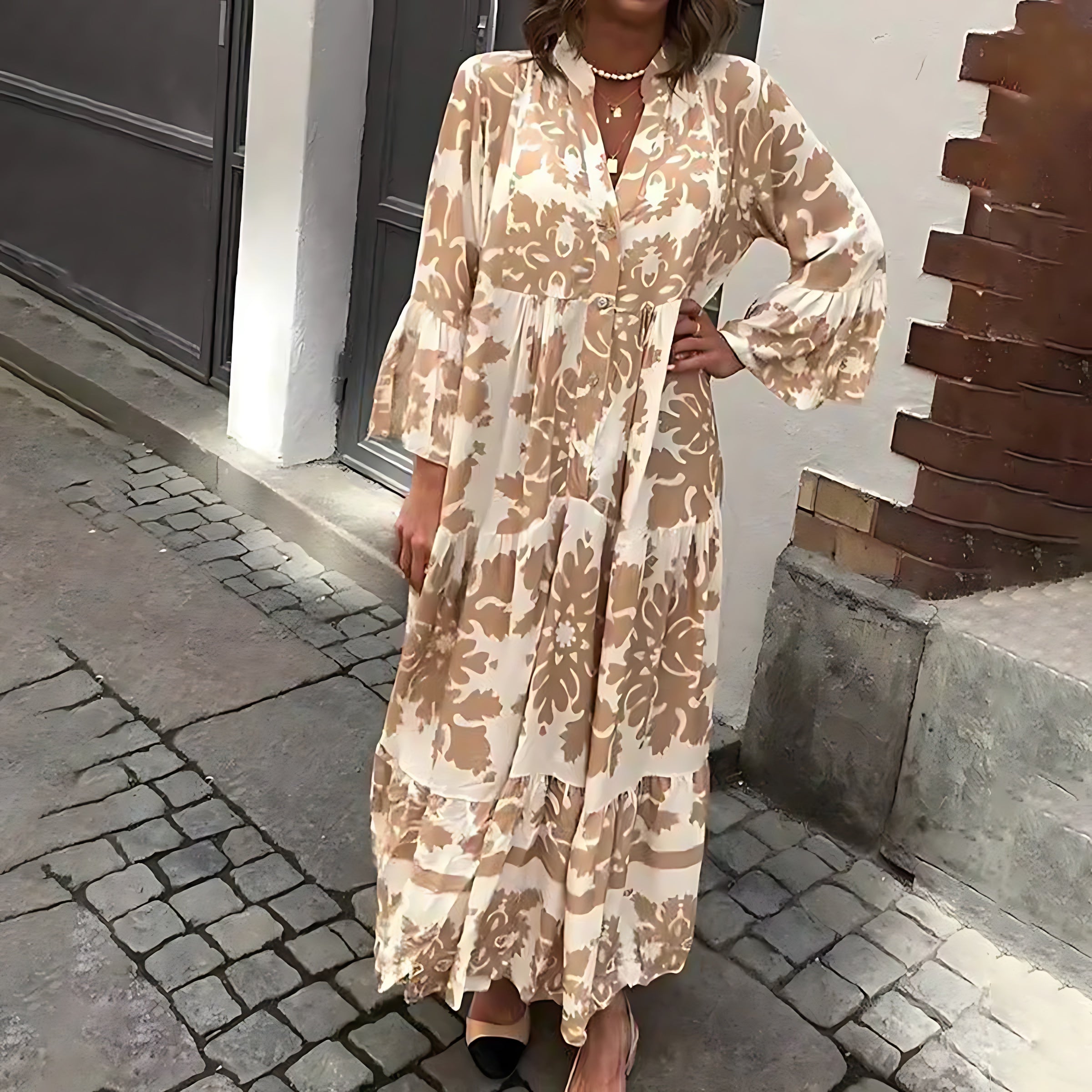 Maya – Floral Print Bell Sleeve Boho Maxi Dress