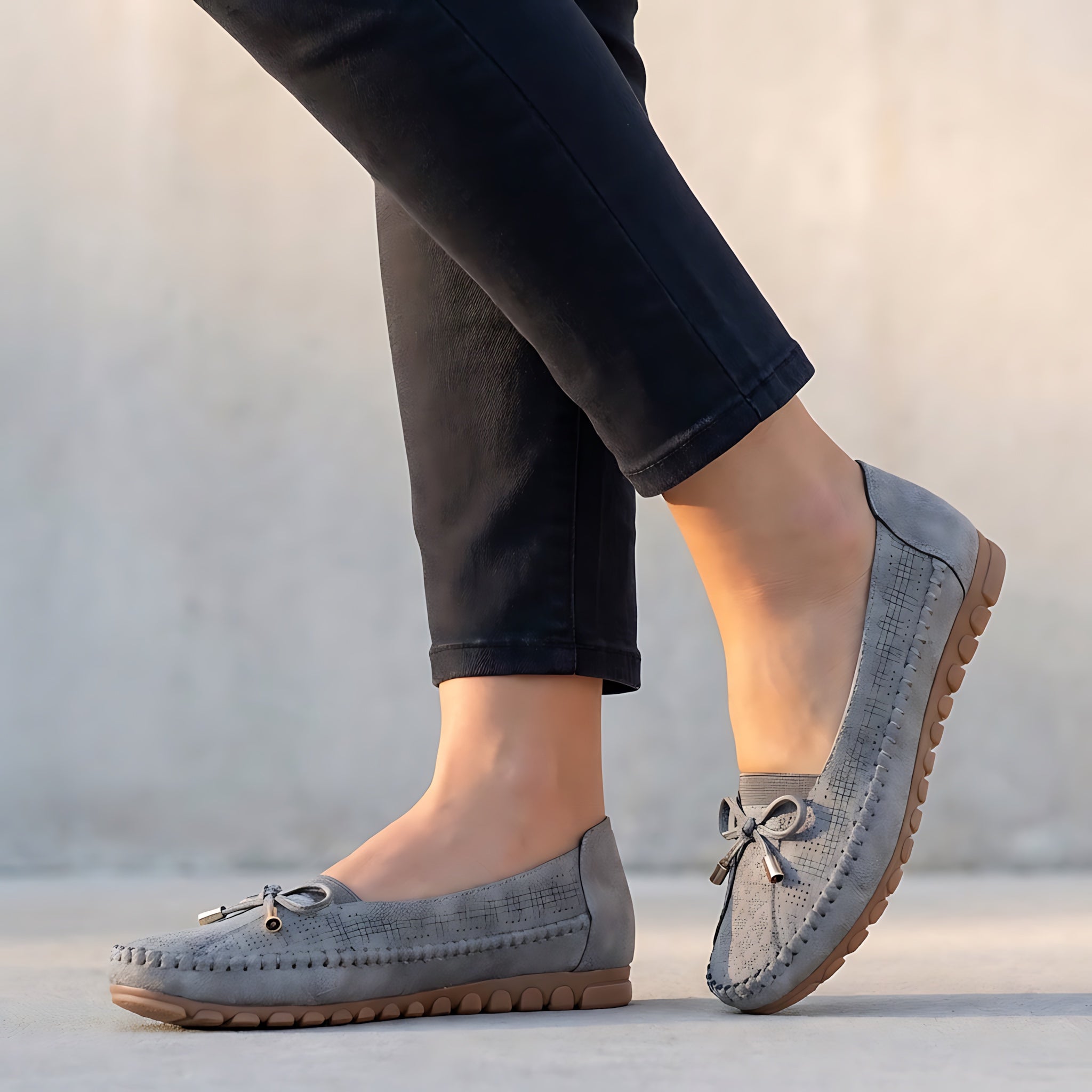 Mila – Suede Bow Slip On Loafers