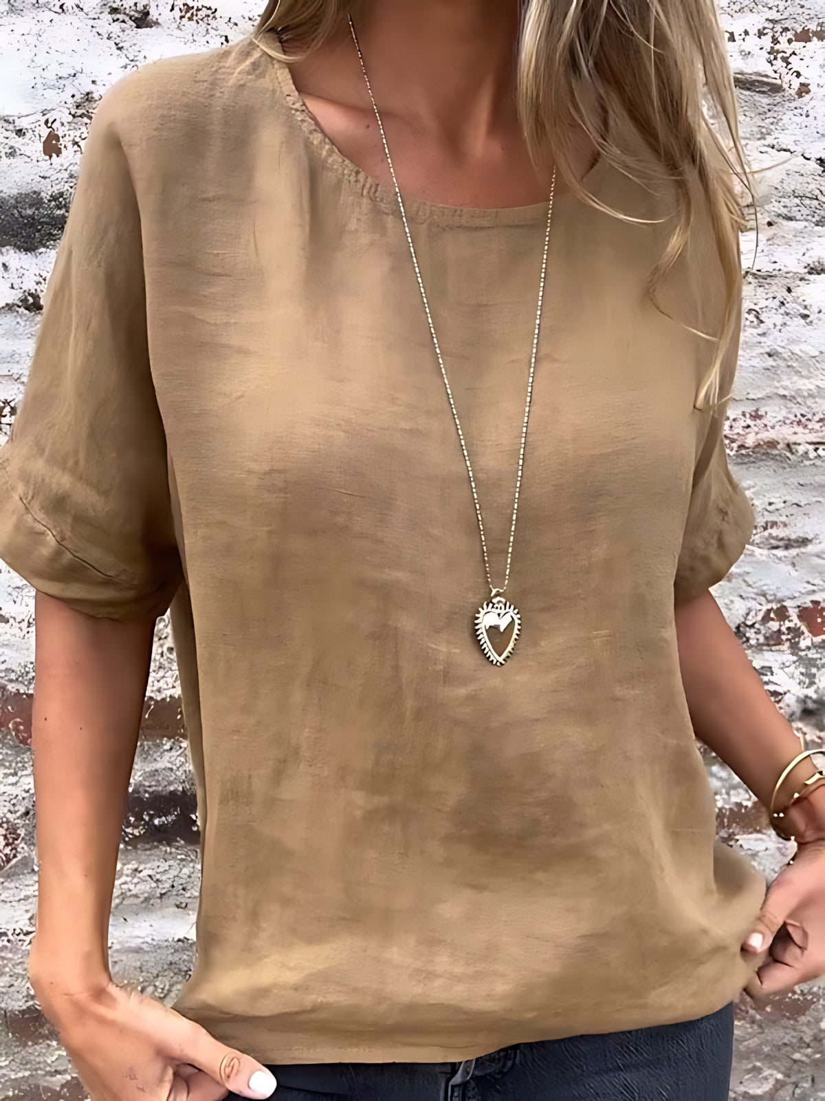 Molly – Crew Neck Short Sleeve Top