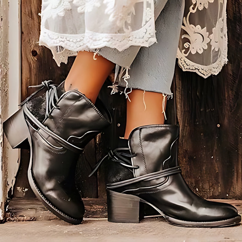 Nova – Western Block Heel Ankle Boots