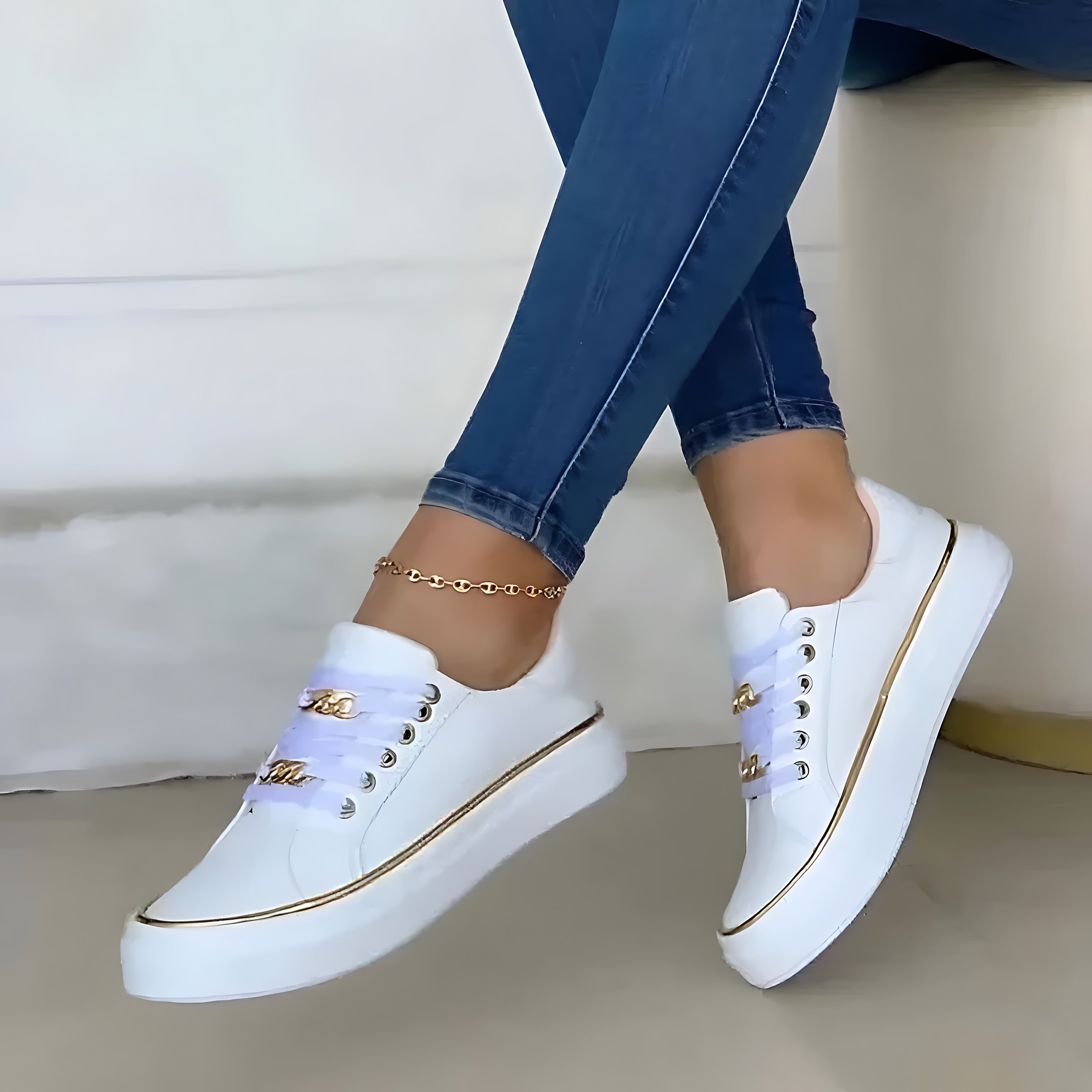 Renata – Platform Lace Up Low Top Sneakers