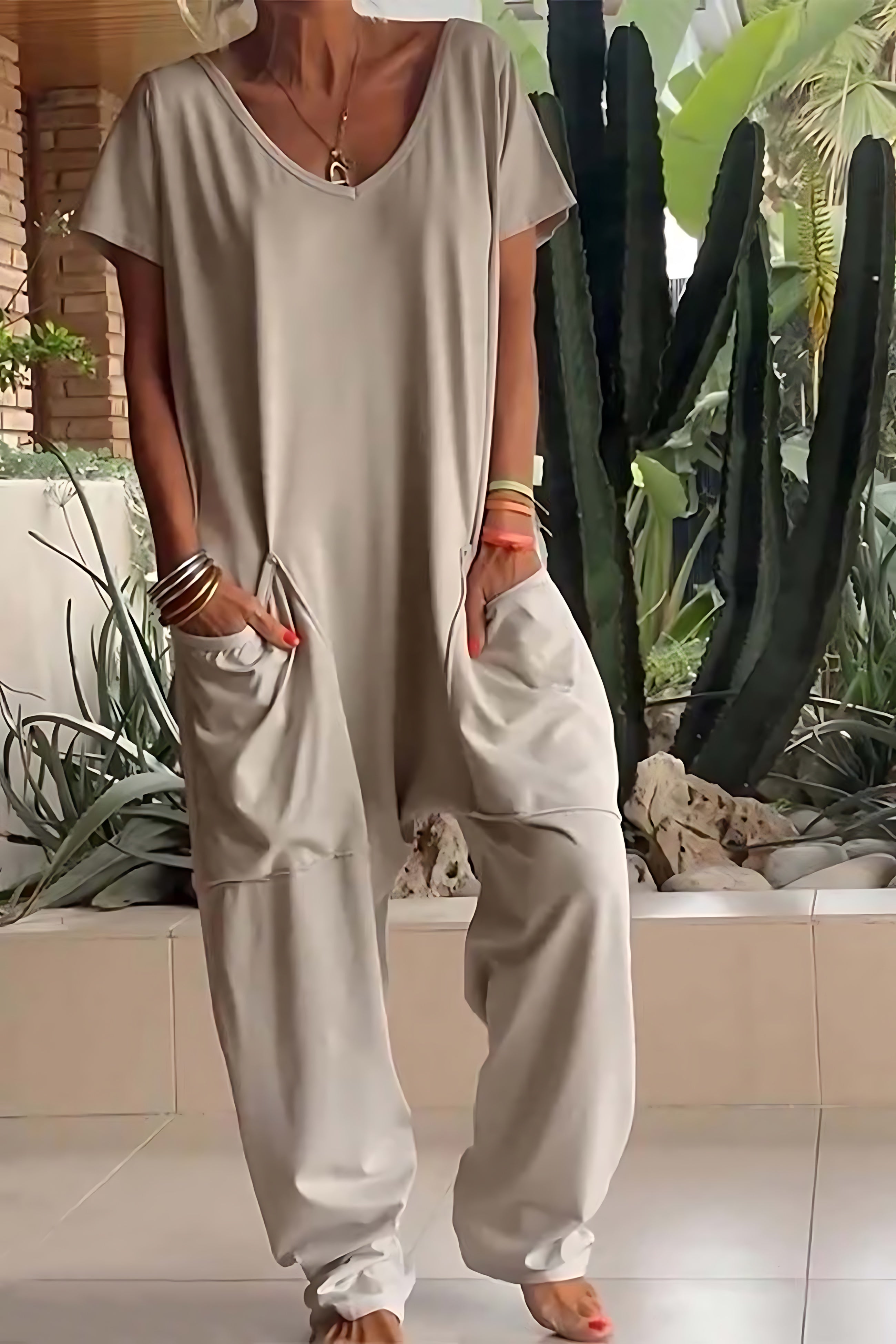 Ruby – V Neck Short Sleeve Harem Jumpsuit
