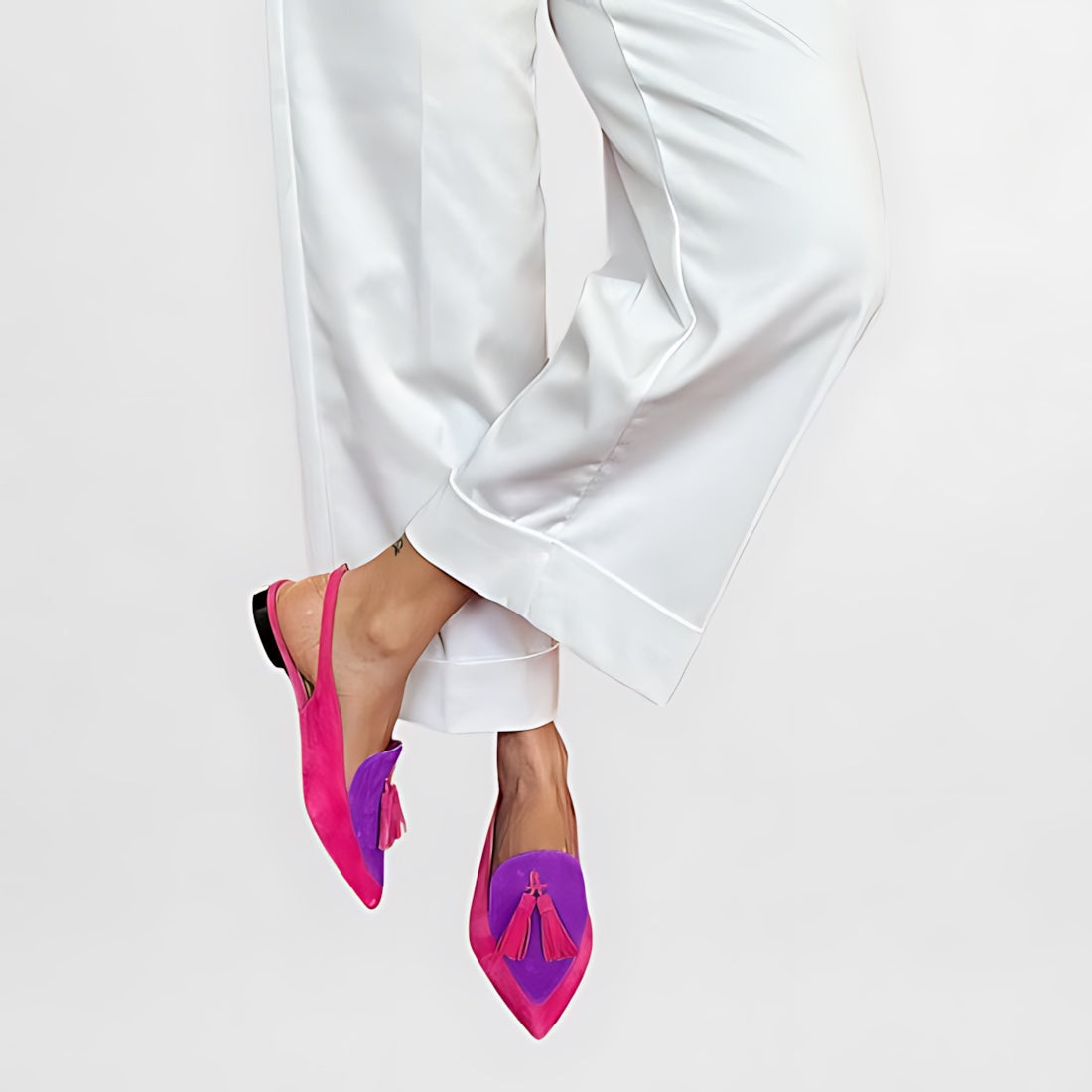 Rylee – Suede Fringe Pointed Toe Flats