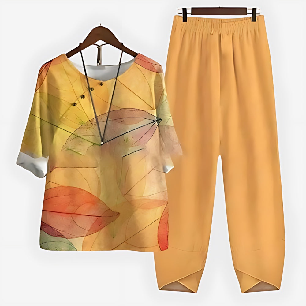 Vera – Butterfly Print Top and Tapered Pants Set