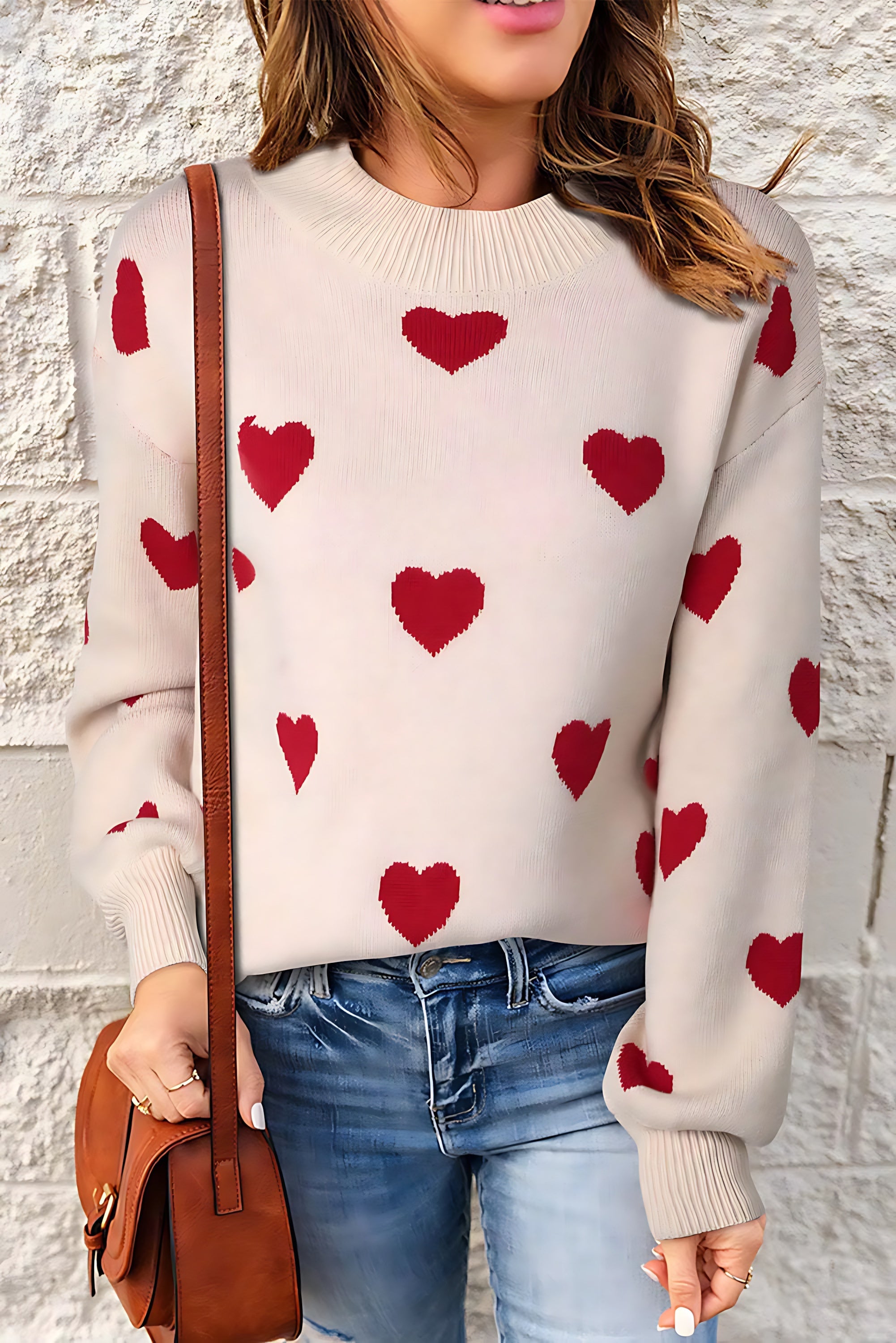 Veronica – Heart Pattern Crew Neck Sweater