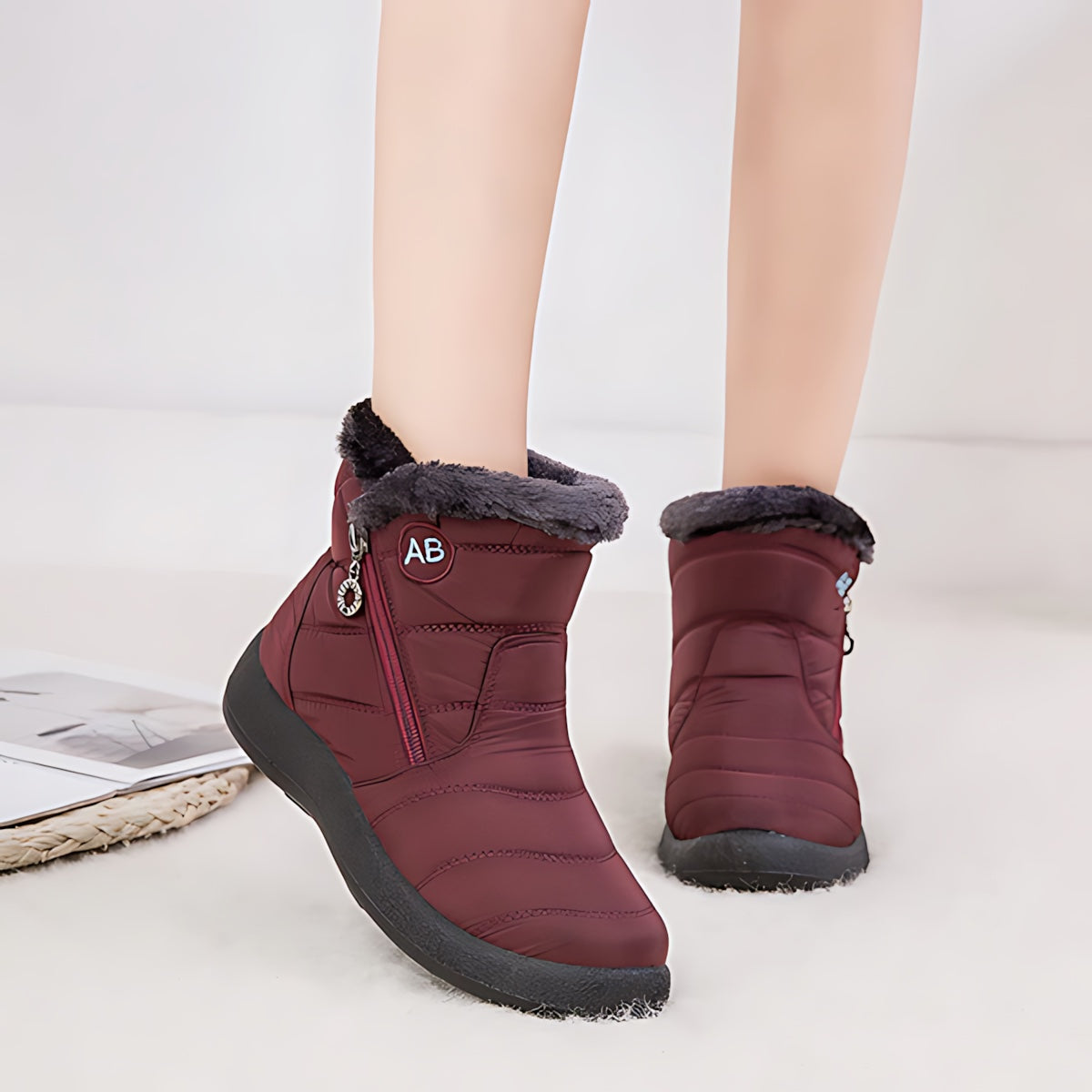 Victoria – Quilted Faux Fur Trim Ankle Snow Boots