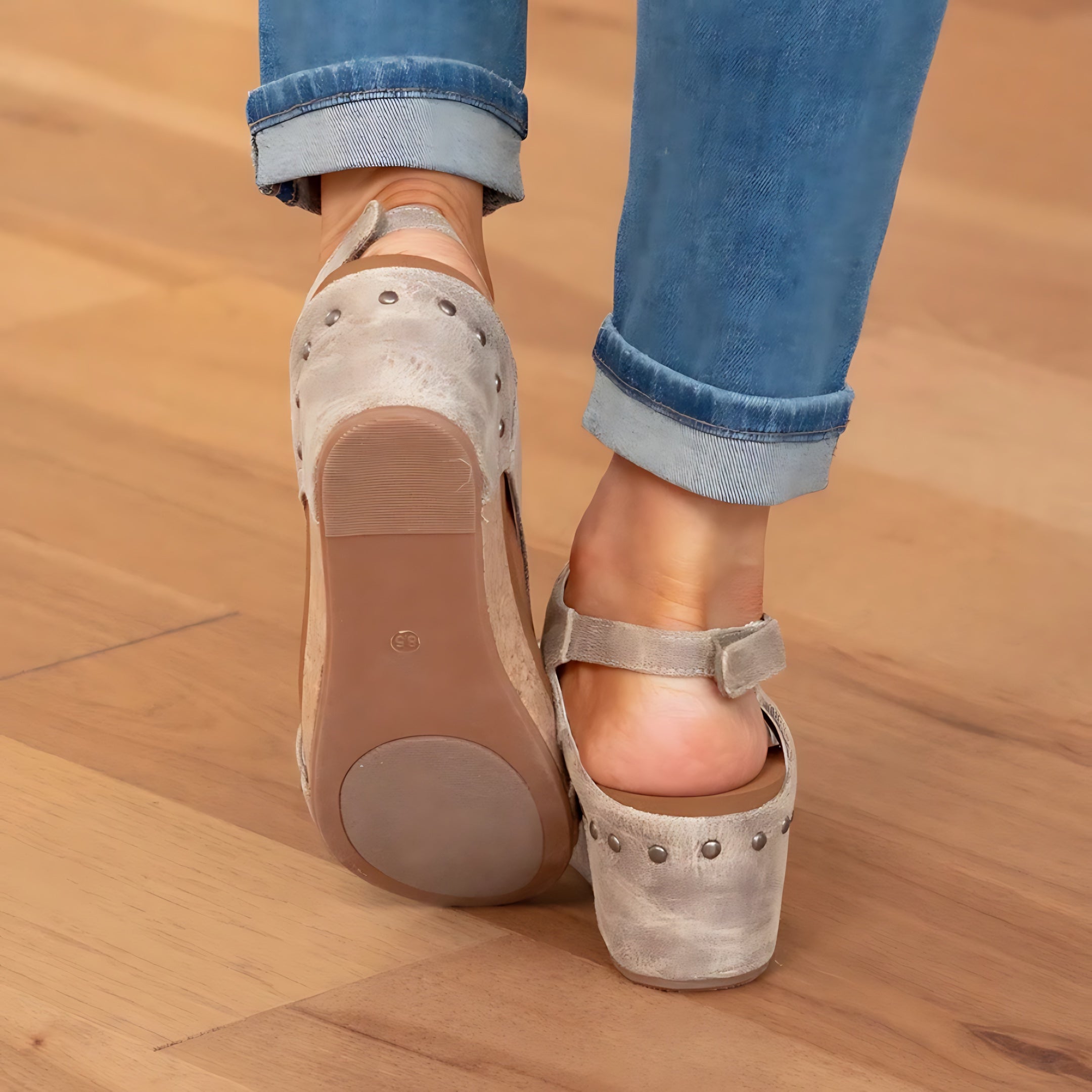 Victoria – Suede Platform Wedge Sandals