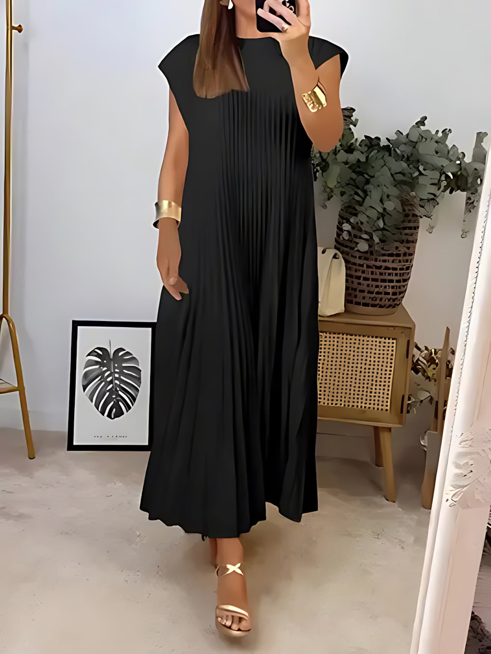 Willow – Pleated A-Line Cap Sleeve Maxi Dress