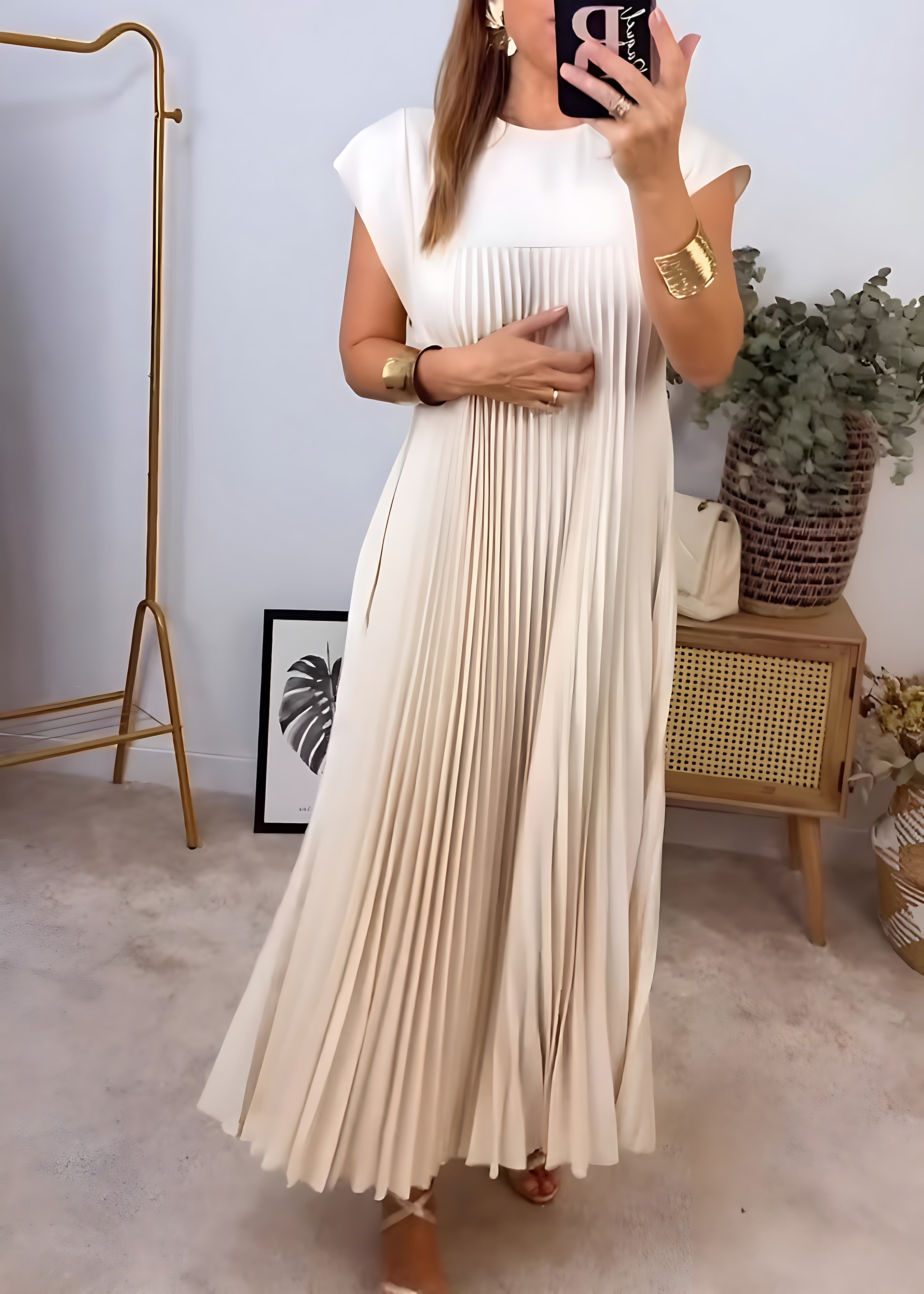 Willow – Pleated A-Line Cap Sleeve Maxi Dress