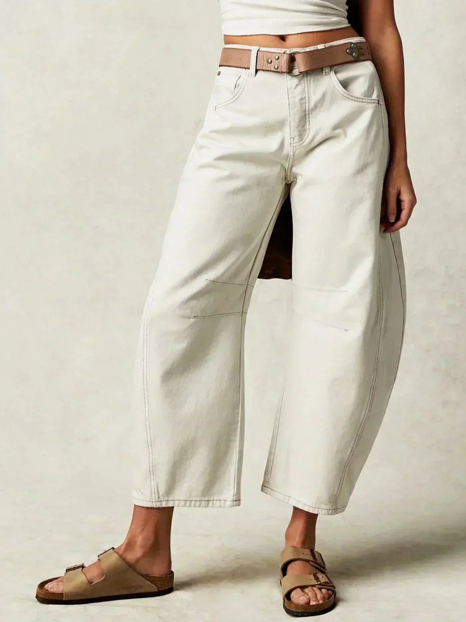Maggie – Leopard Print Barrel Leg Jeans