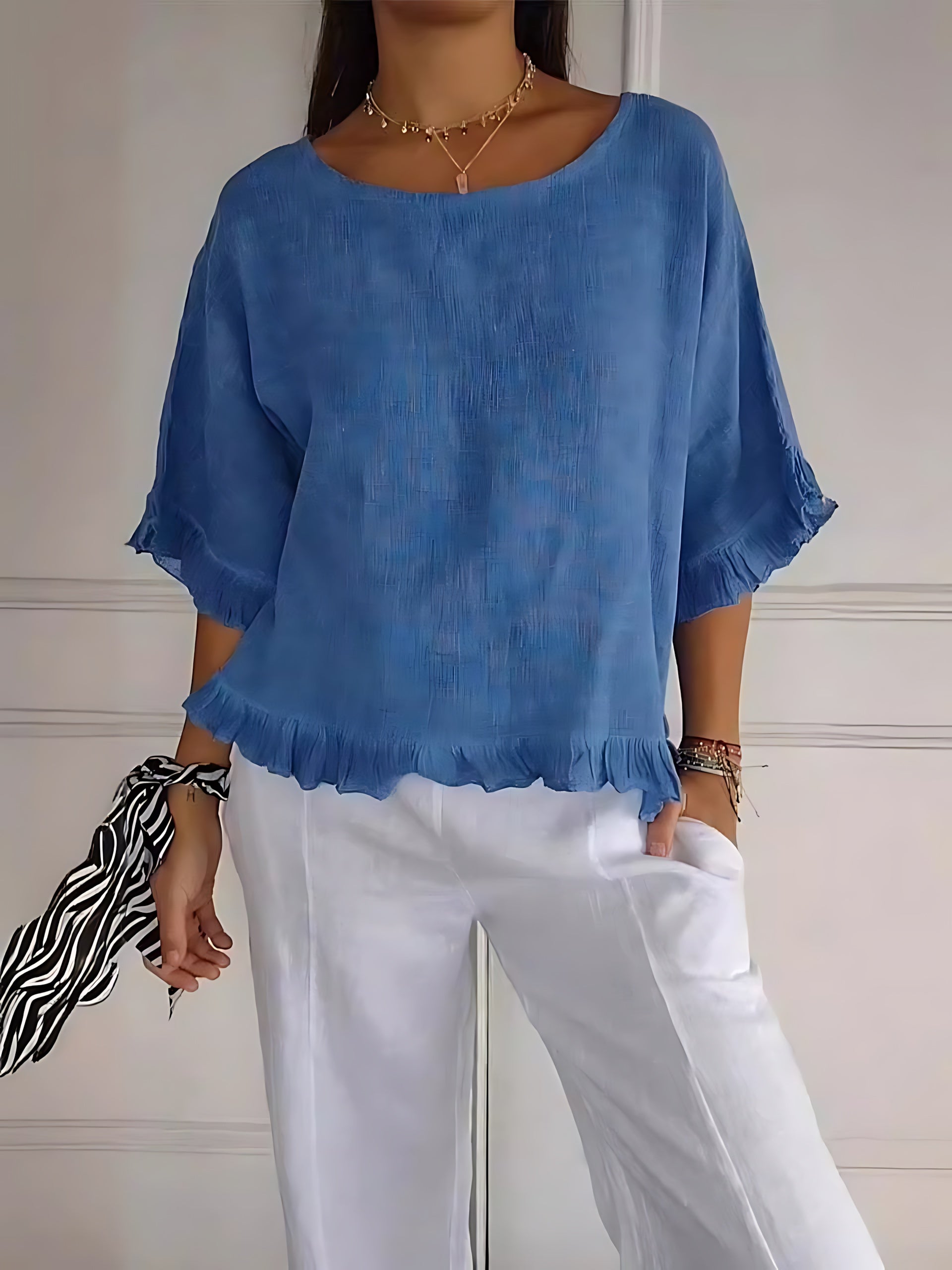 Wren – Crew Neck Relaxed Fit Blouse