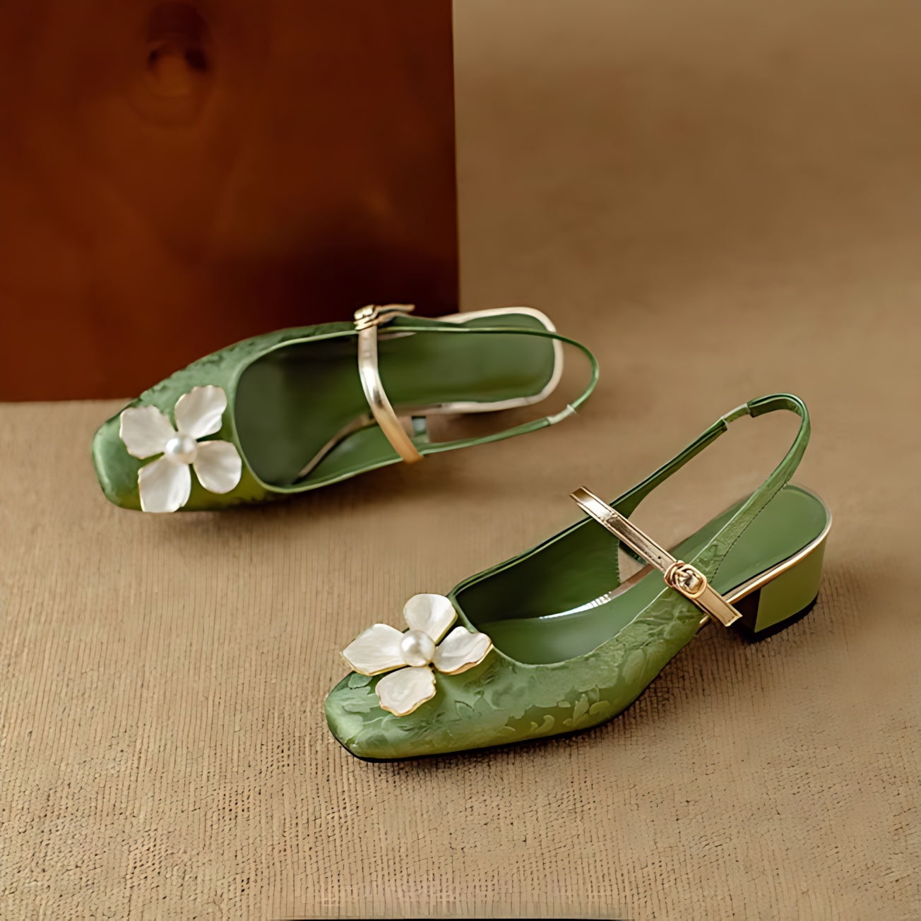 Wren – Floral Mary Jane Block Heel Pumps
