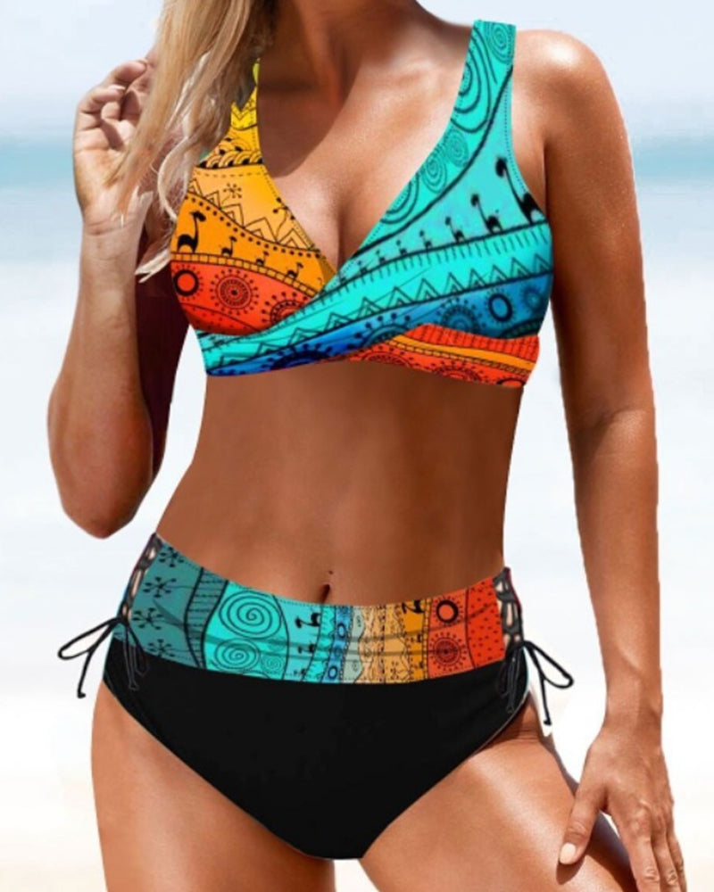 Olivia – Chevron Print V Neck High Waist Bikini Set