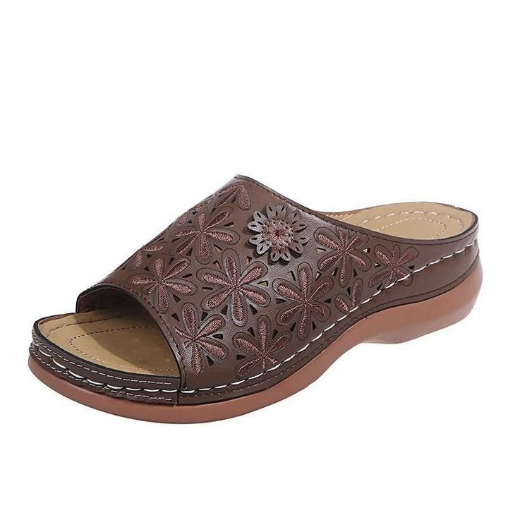 Annie – Embossed Peep Toe Wedge Slide Sandals