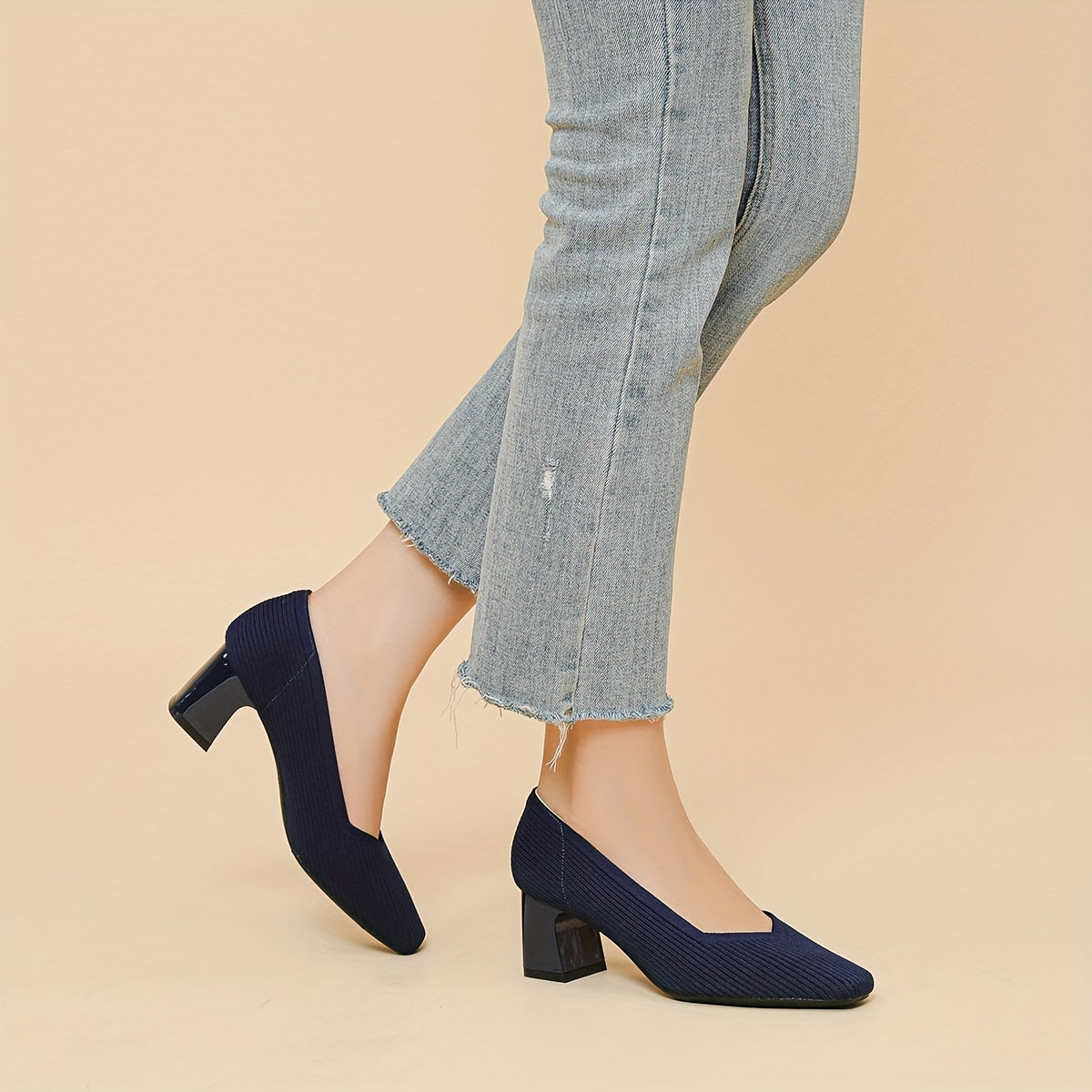 Brooke – Pointed Toe Block Heel Pumps