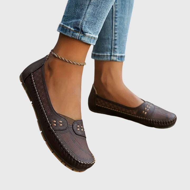 Isabella – Studded Slip On Round Toe Flats