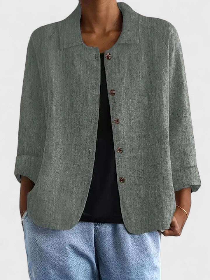 Amber – Relaxed Fit Collared Button Up Shirt