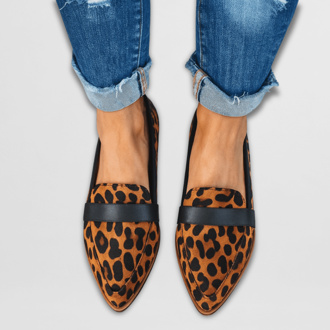 Jade – Suede Pointed Toe Flat Loafers