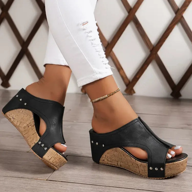 Savannah – Studded Cork Platform Wedge Sandals