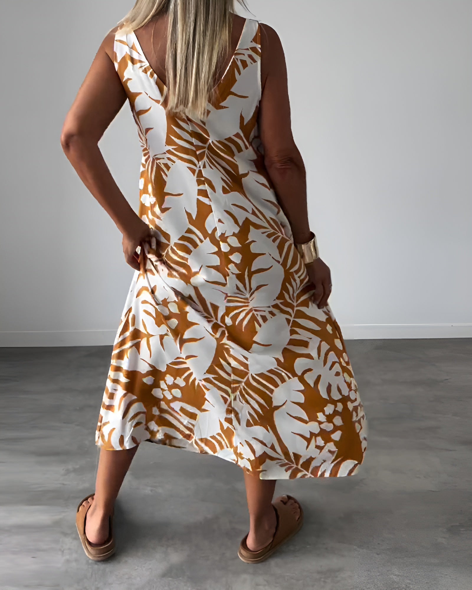 Alice – Tropical Print A-Line Summer Maxi Dress