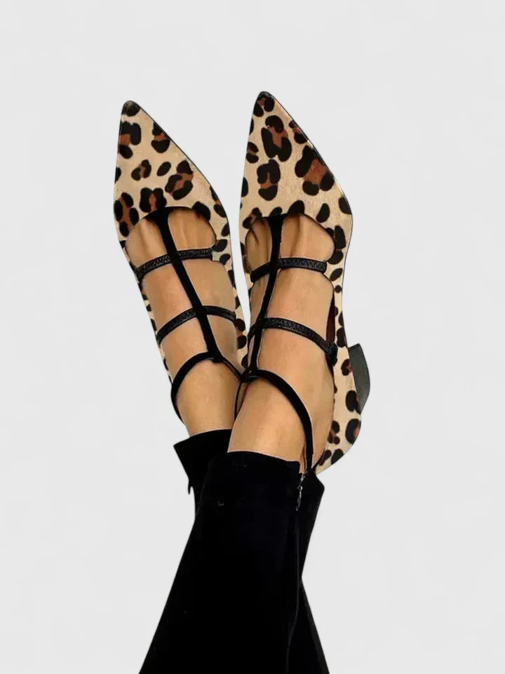 Amara – Crisscross Pointed Toe Kitten Heels