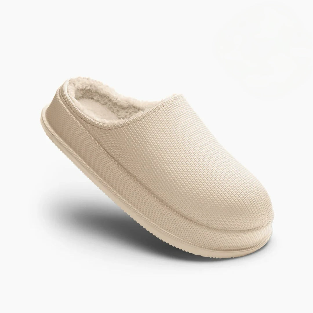 Freya – Faux Fur Lined Clog Slippers