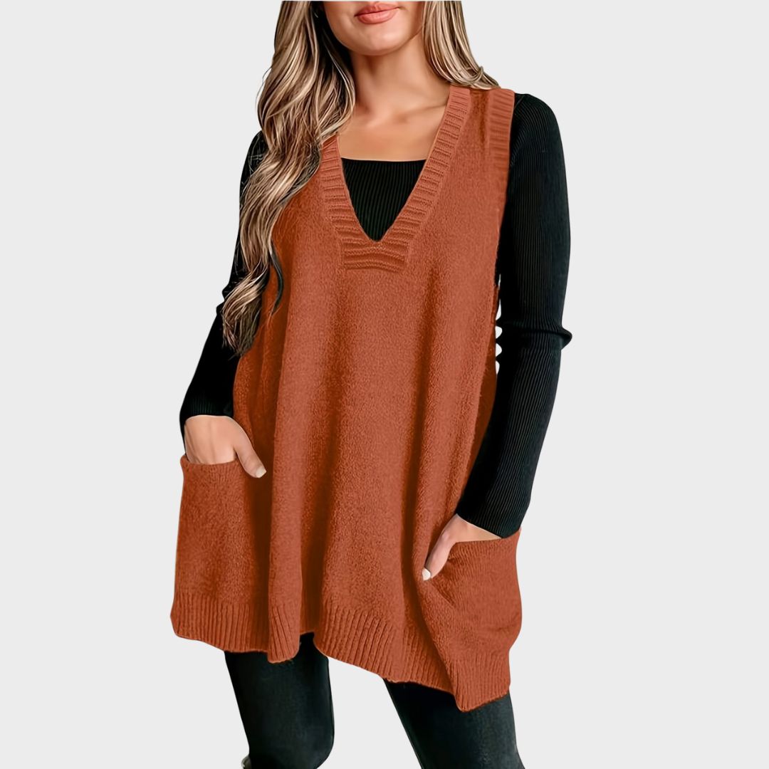 Savannah – Oversized V Neck Knit Vest