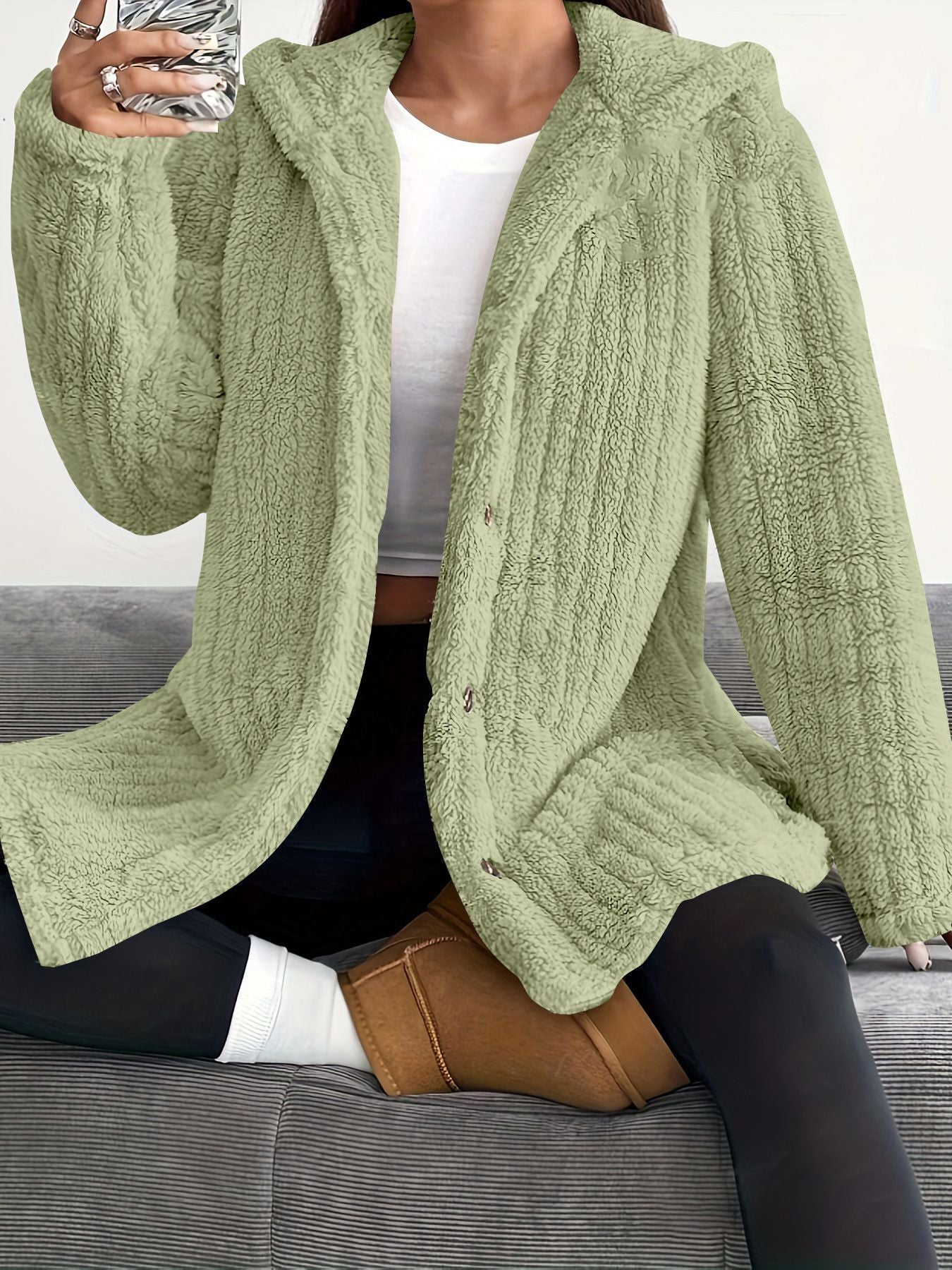 Delilah – Chunky Cable Knit Button Up Cardigan