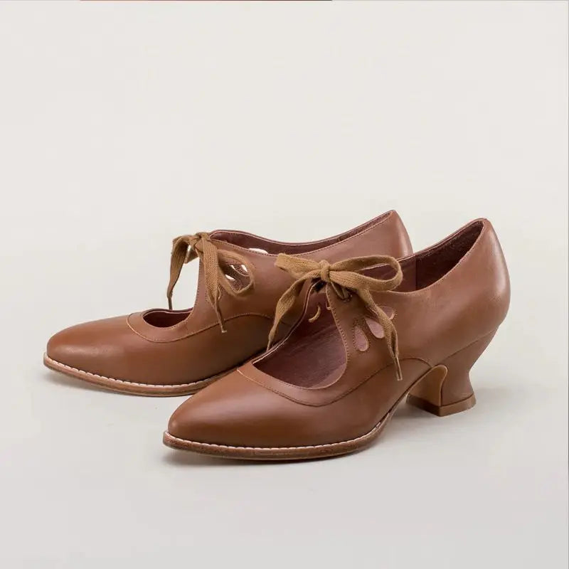 Rosalie – Pointed Toe Bow Kitten Heels