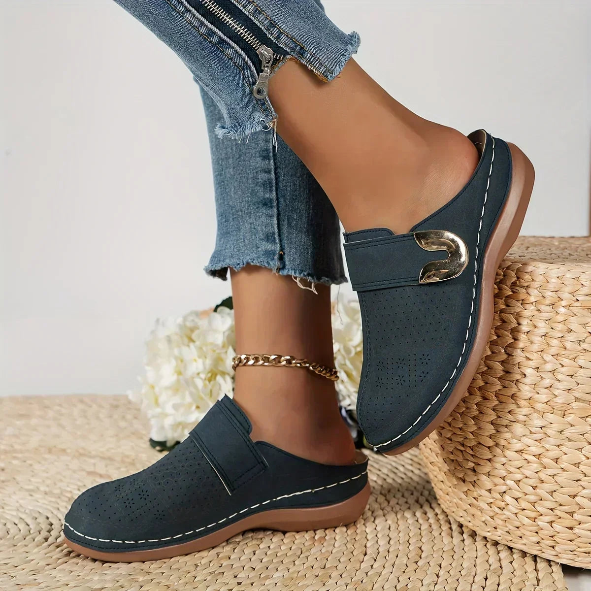 Andrea – Cutout Closed Toe Wedge Sandals