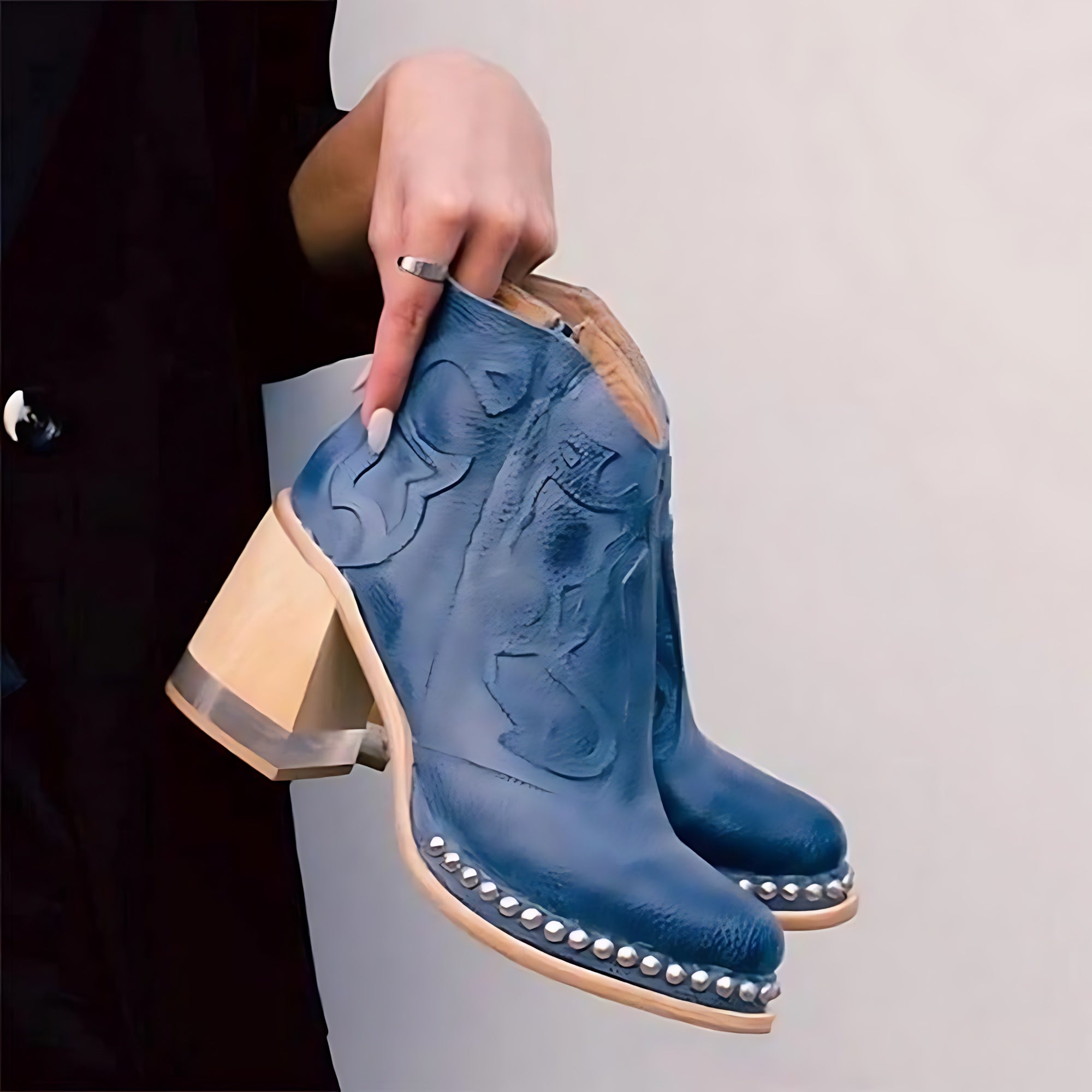 Abigail – Embroidered Block Heel Western Ankle Boots