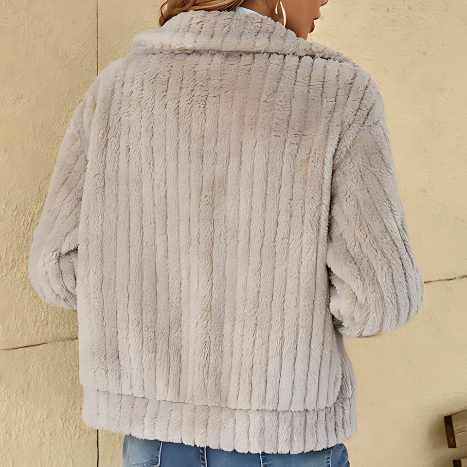 Abigail – Plush Teddy Zip Up Jacket