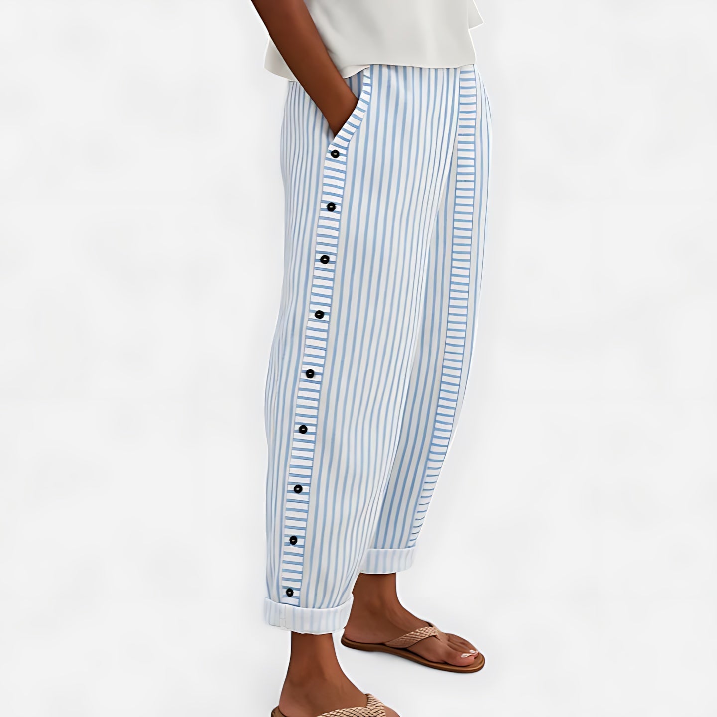 Ada – Striped Cropped Tapered Pants
