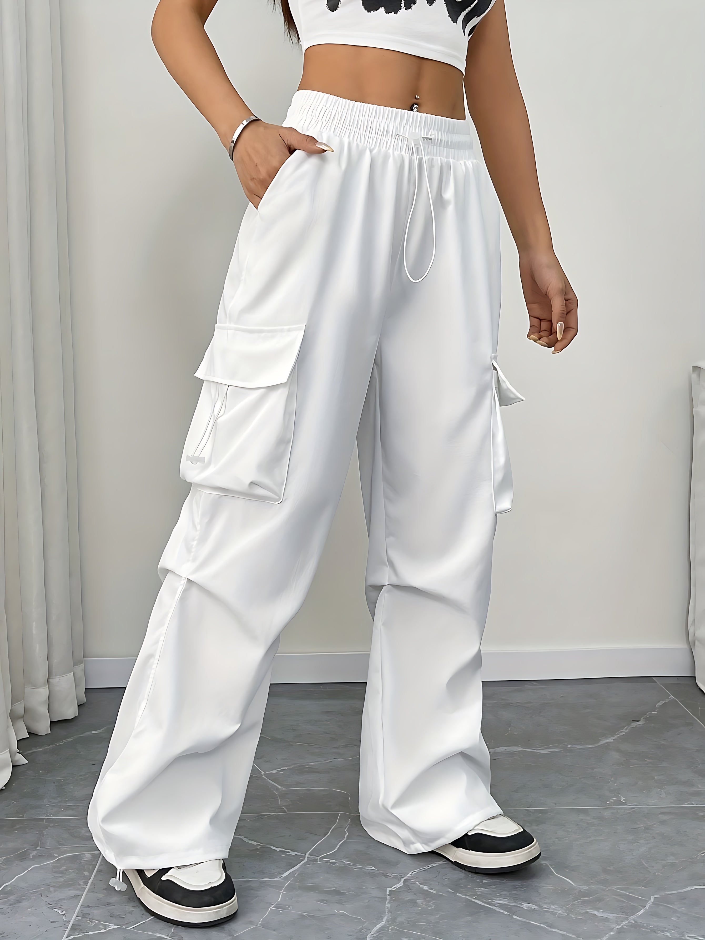 Alaia – Baggy Cargo Parachute Pants