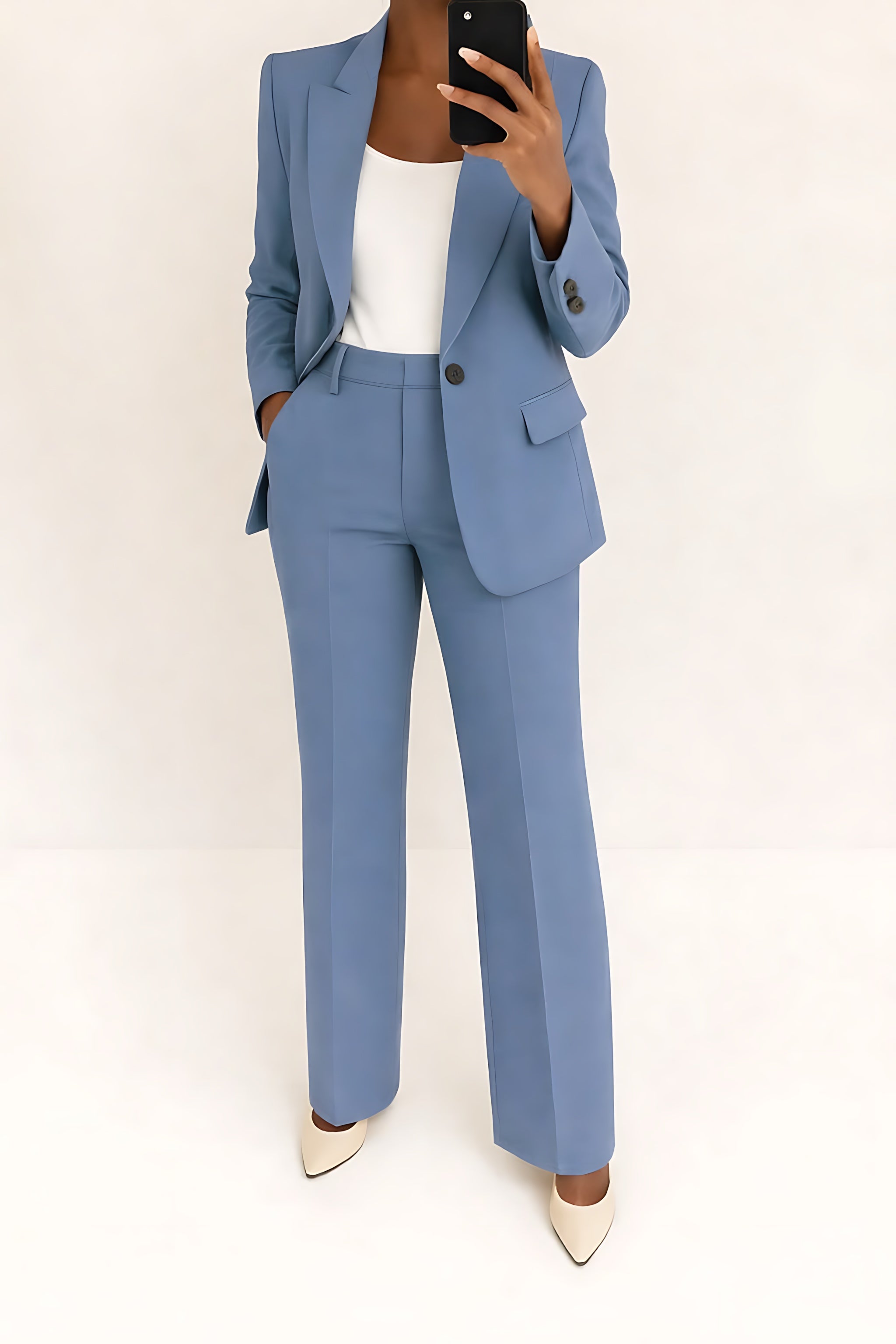 Alaia – Blazer and Straight Leg Pants Suit Set